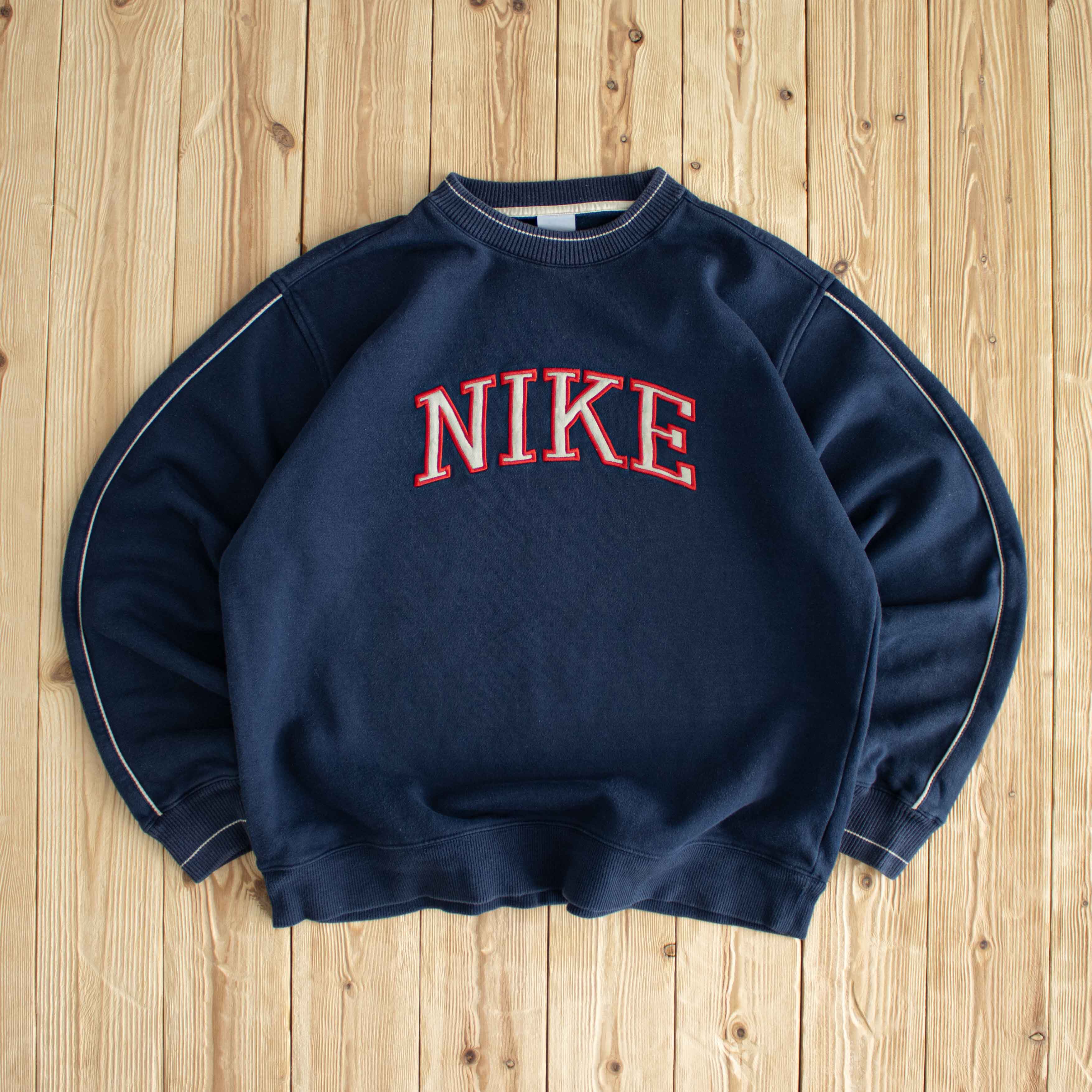 (M/L) Nike Spell Out Vintage Embroidered Sweatshirt Blue