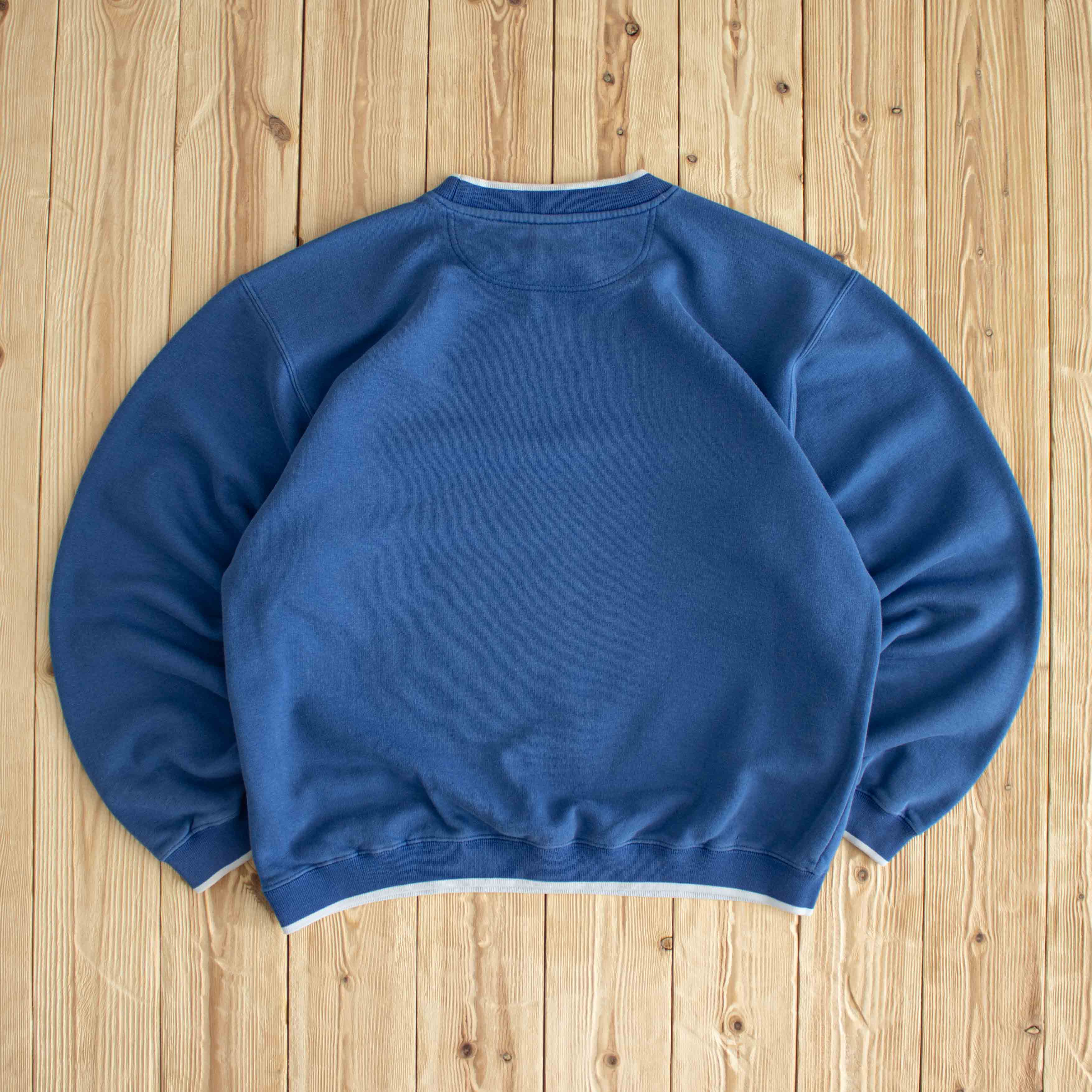 (M) Nike Swoosh Vintage Embroidered Sweatshirt Blue
