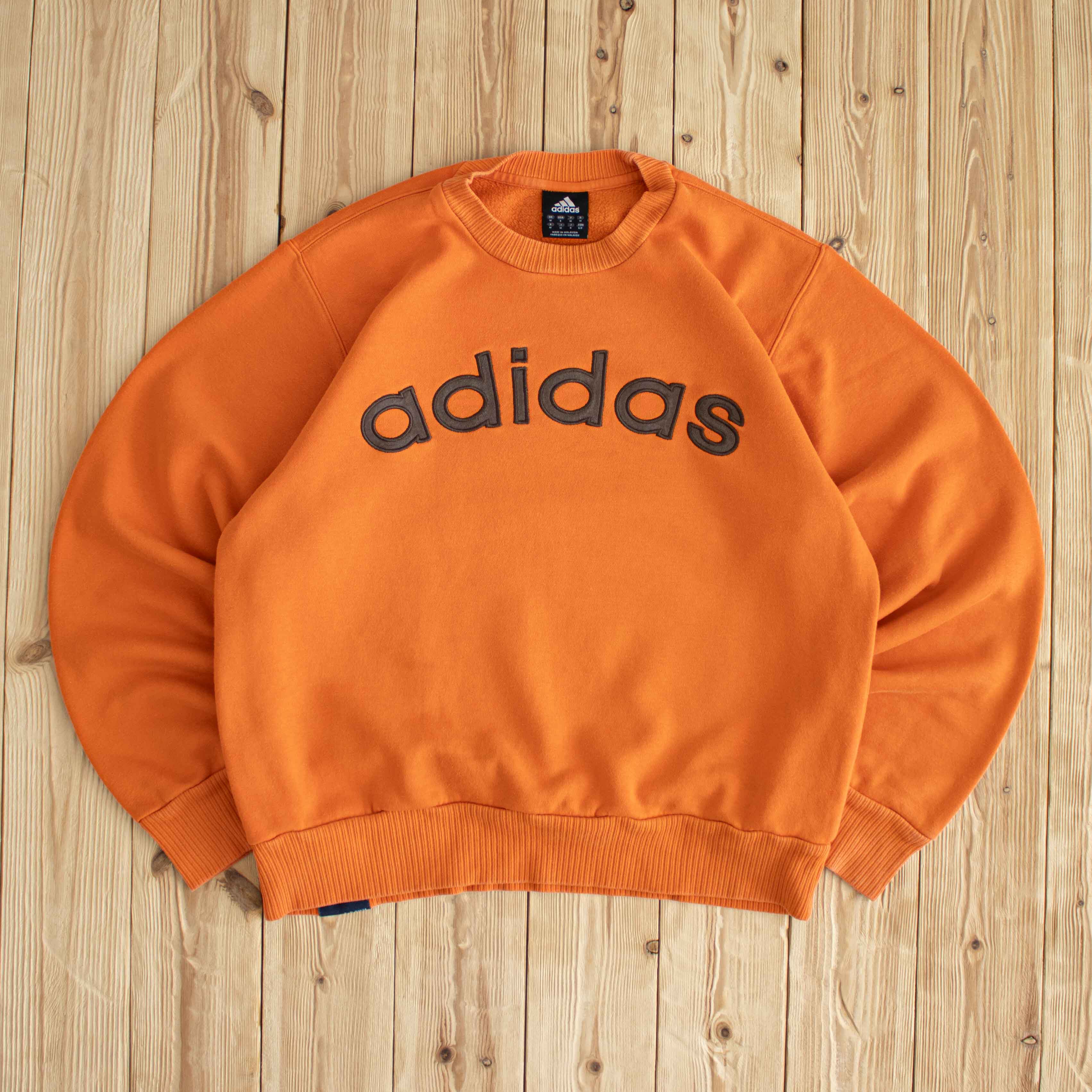 (M/L) Adidas Spell Out Vintage Embroidered Sweatshirt Orange
