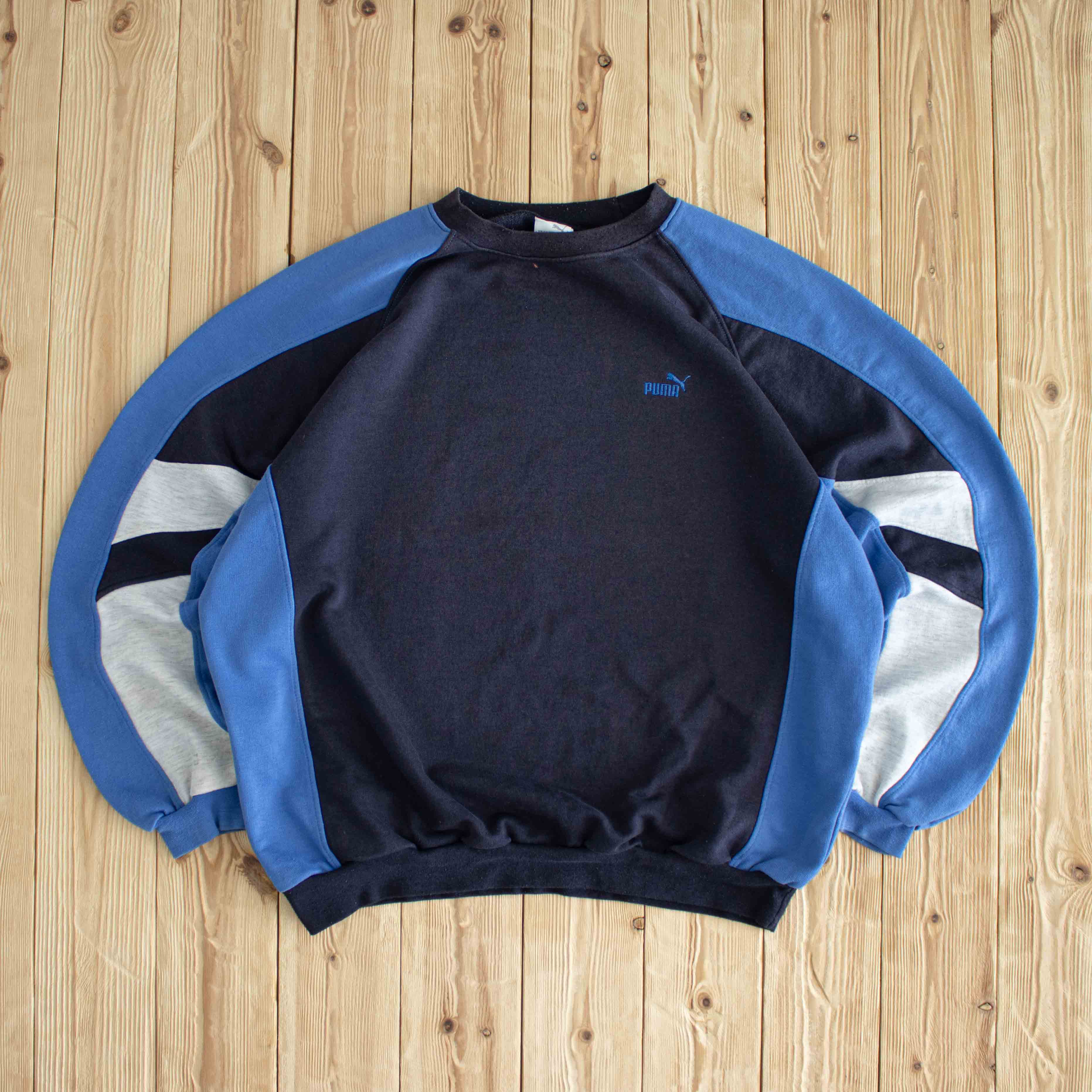 (L/XL) Puma Vintage Embroidered Sweatshirt Blue