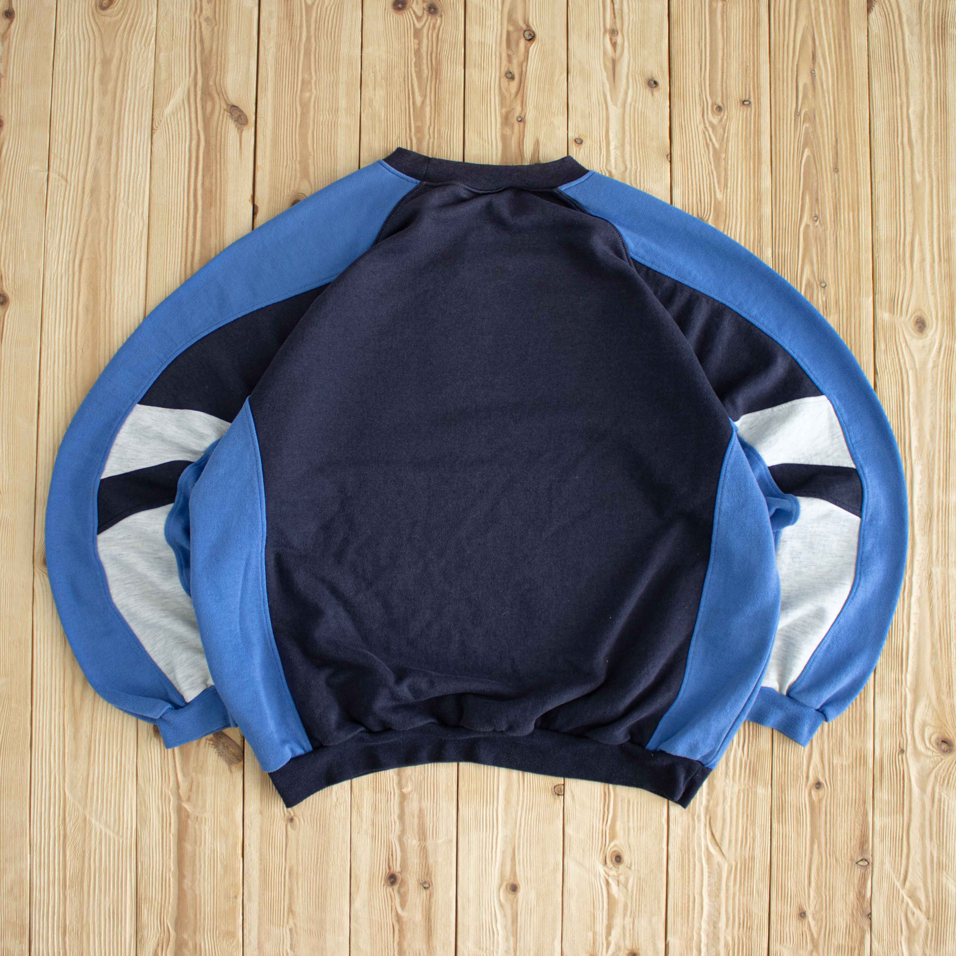 (L/XL) Puma Vintage Embroidered Sweatshirt Blue