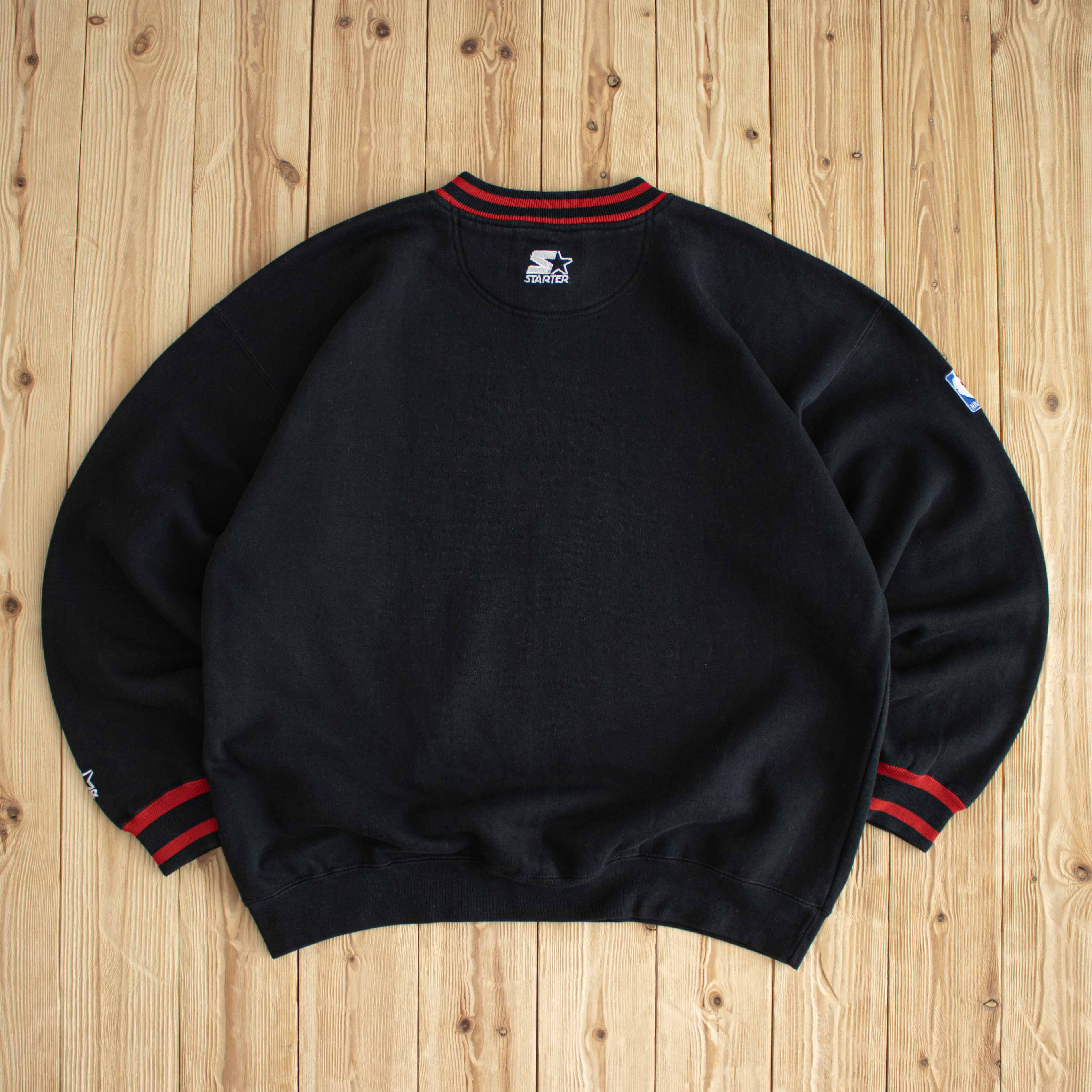 (XL) Starter Chicago Bulls Vintage Embroidered Sweatshirt Black