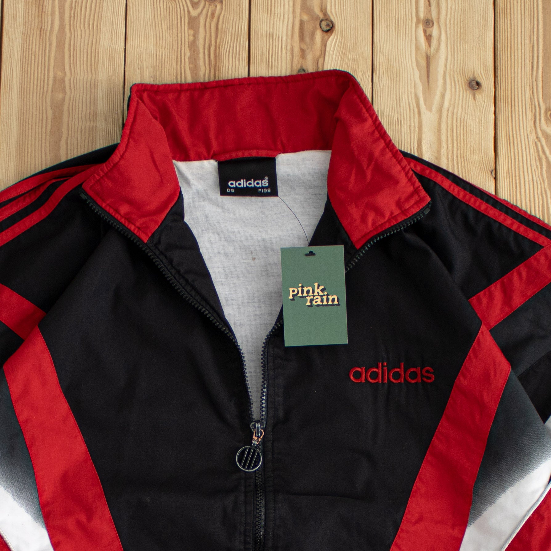 (XL) Adidas Vintage Embroidered Jacket Red