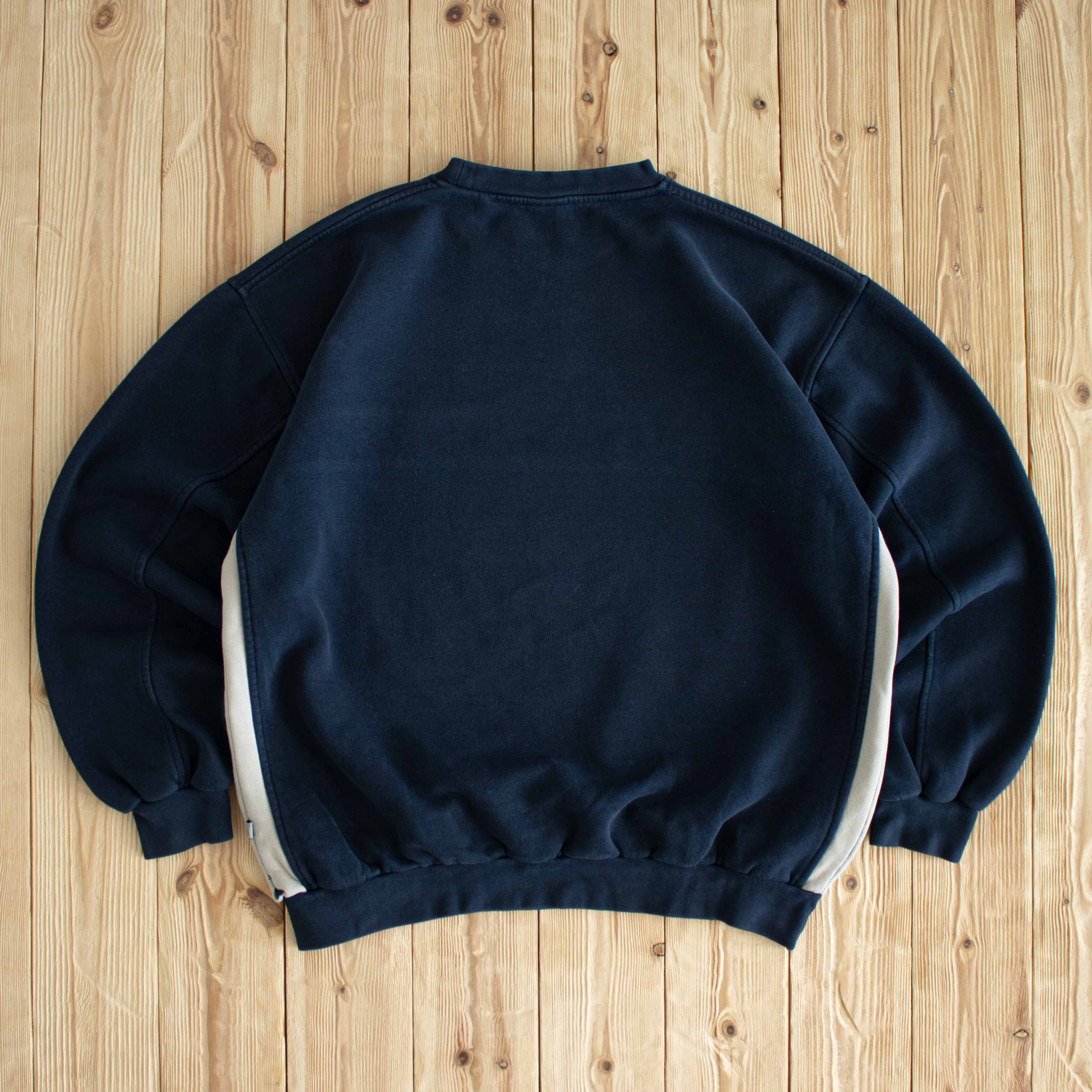 (L) Nike Center Swoosh Vintage Embroidered Sweatshirt Blue