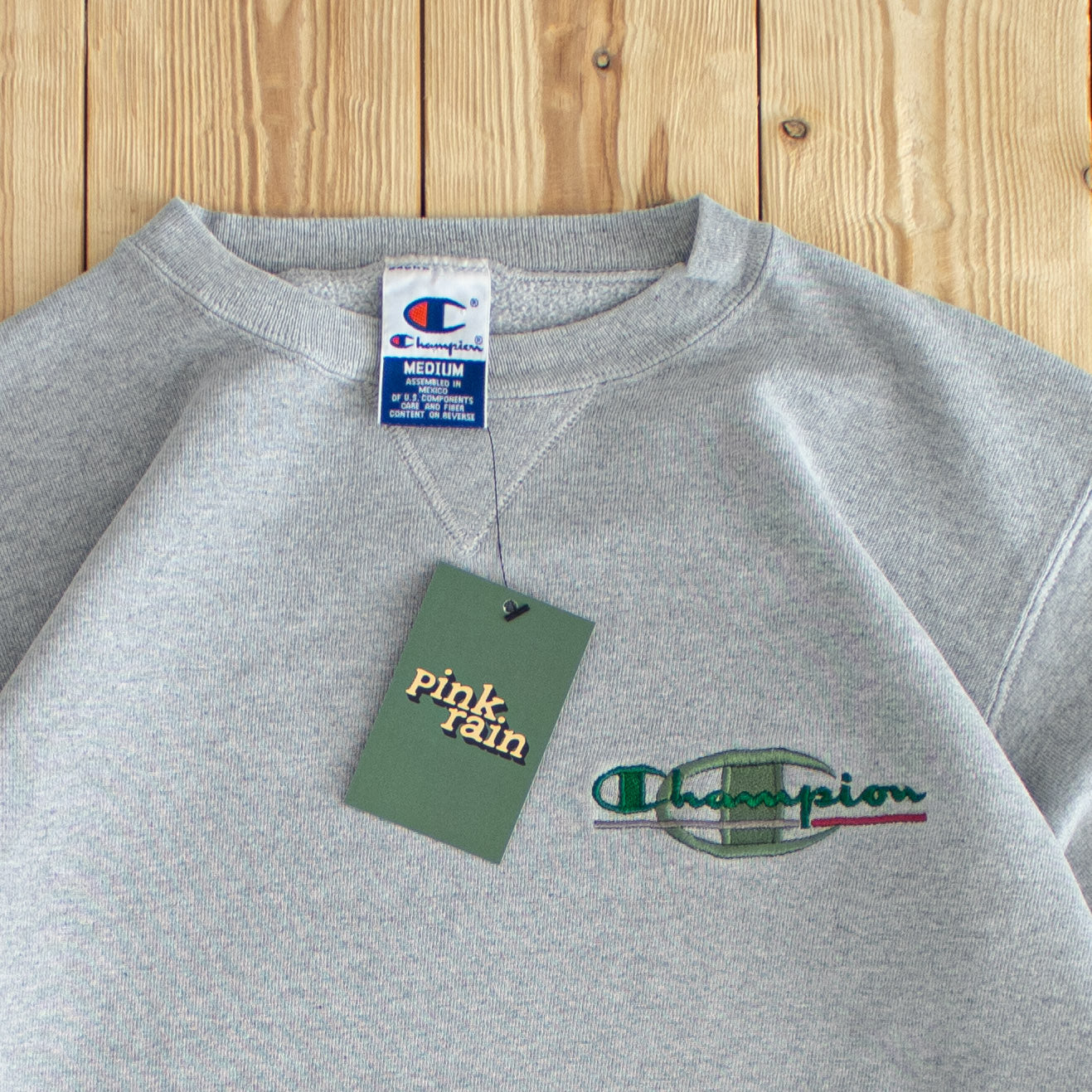 (S) Champion Vintage Essential Embroidered Sweatshirt Gray