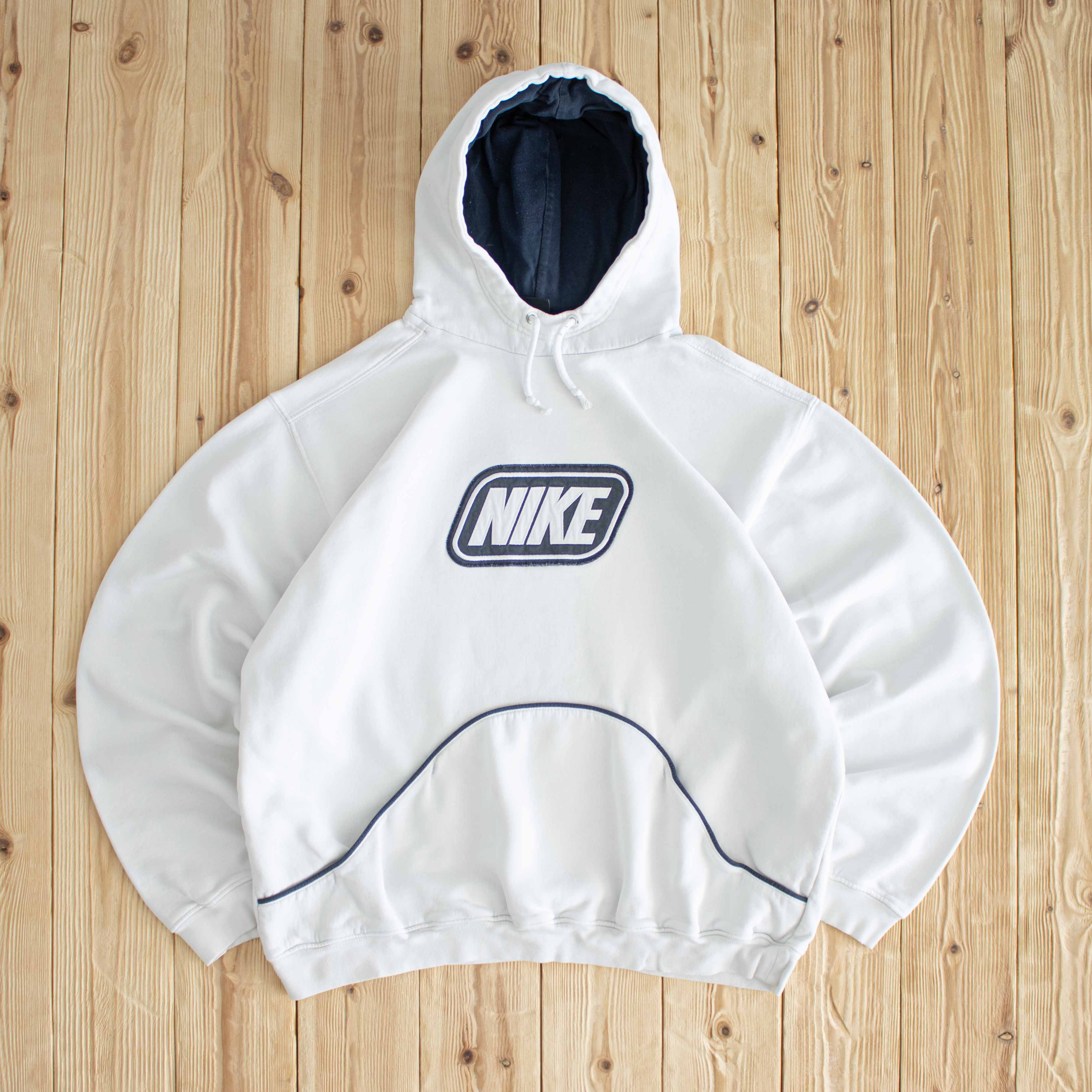 (M) Nike Spell Out Vintage Embroidered Hoodie White