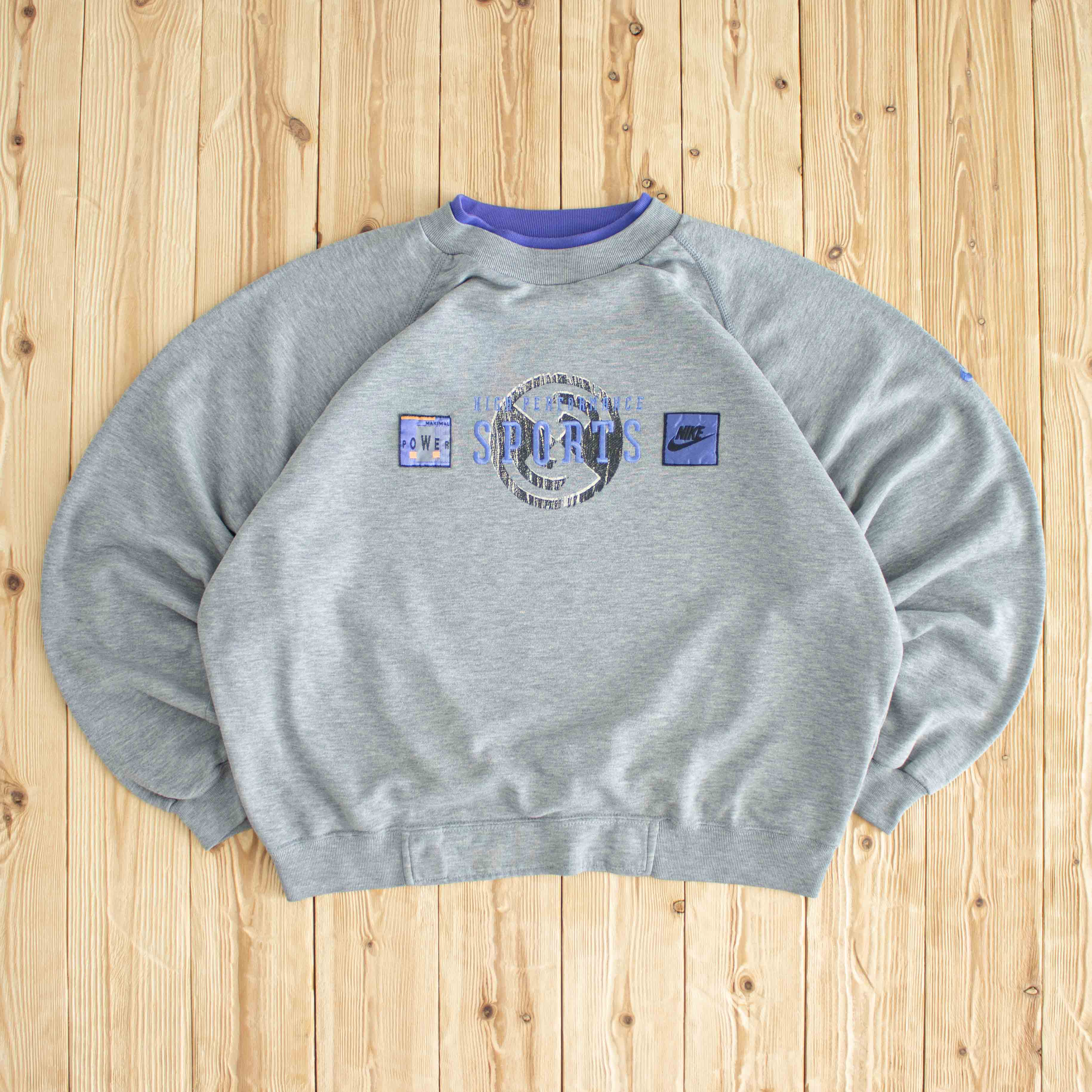 (L) Nike Vintage High Performance Sports Embroidered Sweatshirt Gray