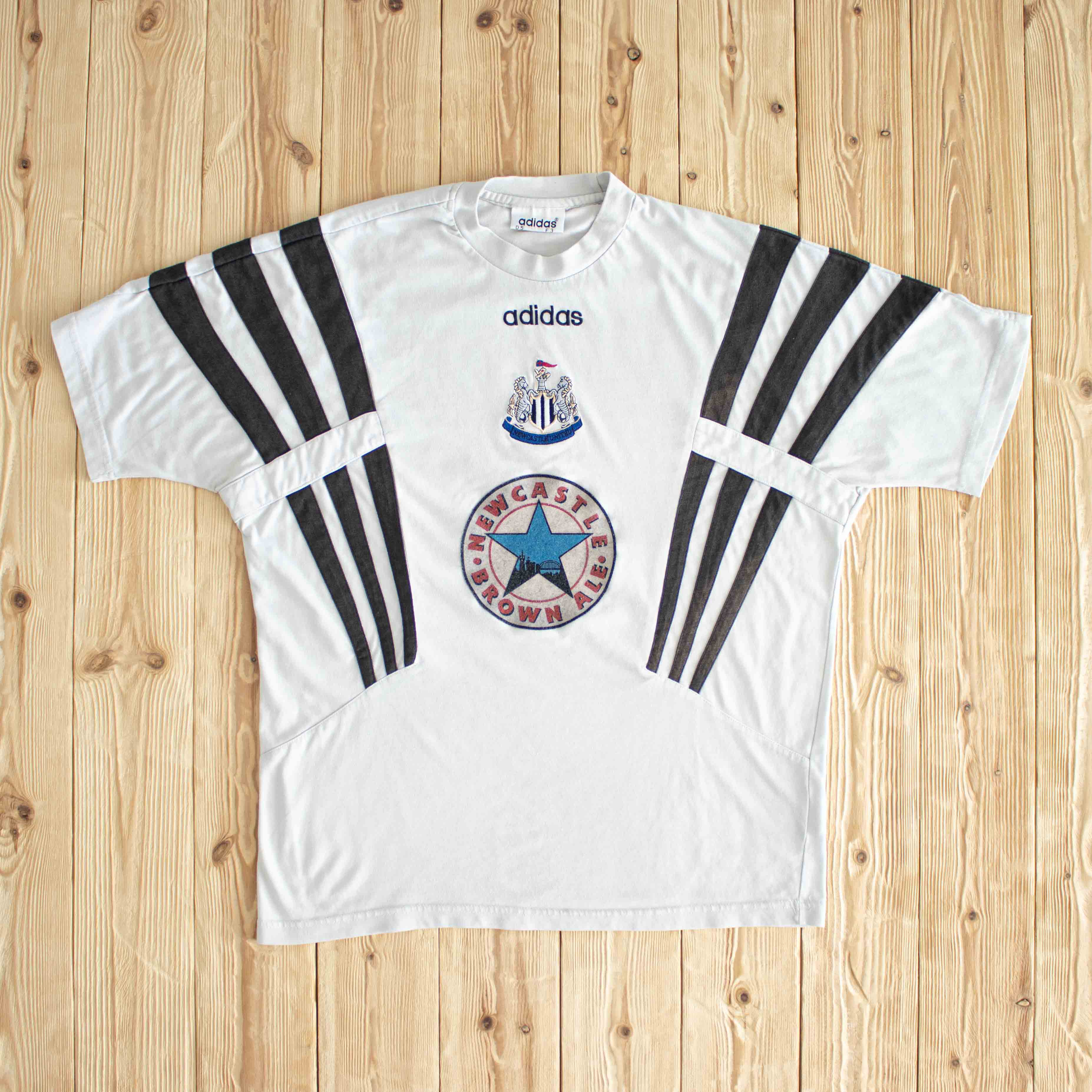 (M) Adidas Newcastle United Vintage Embroidered T-Shirt White