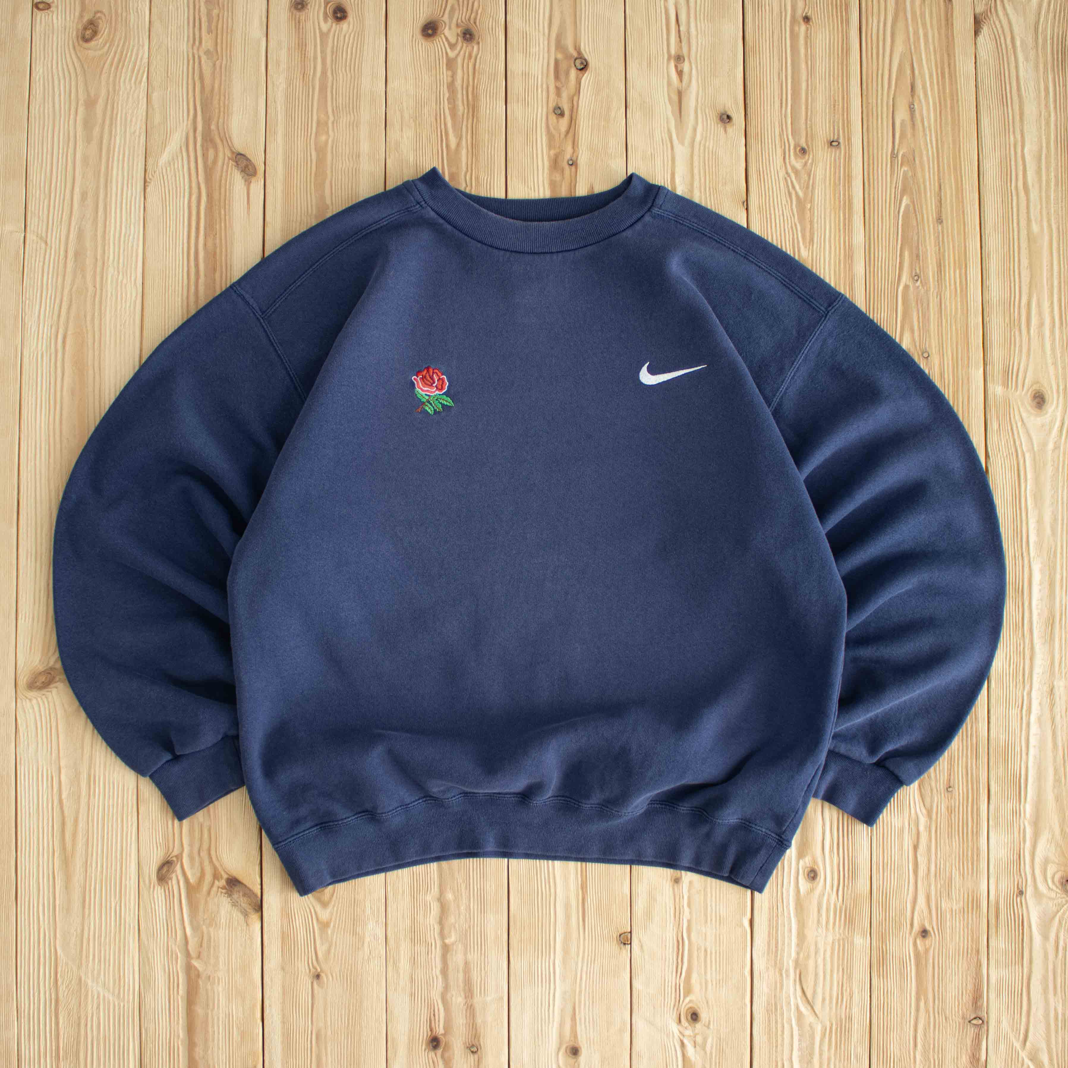 (M) Nike Rose Vintage Embroidered Sweatshirt Blue