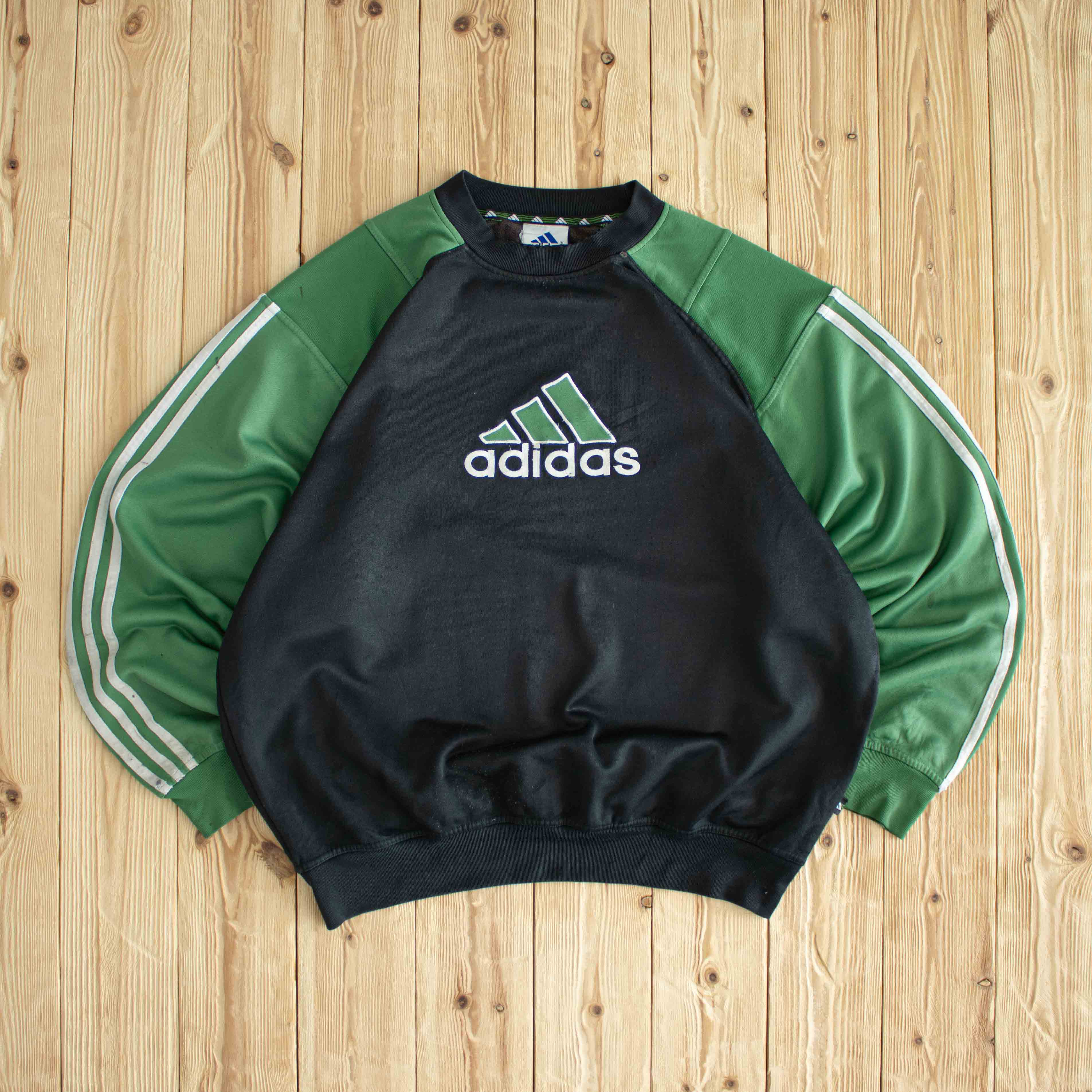 (L/XL) Adidas Logo Vintage Embroidered Sweatshirt Black