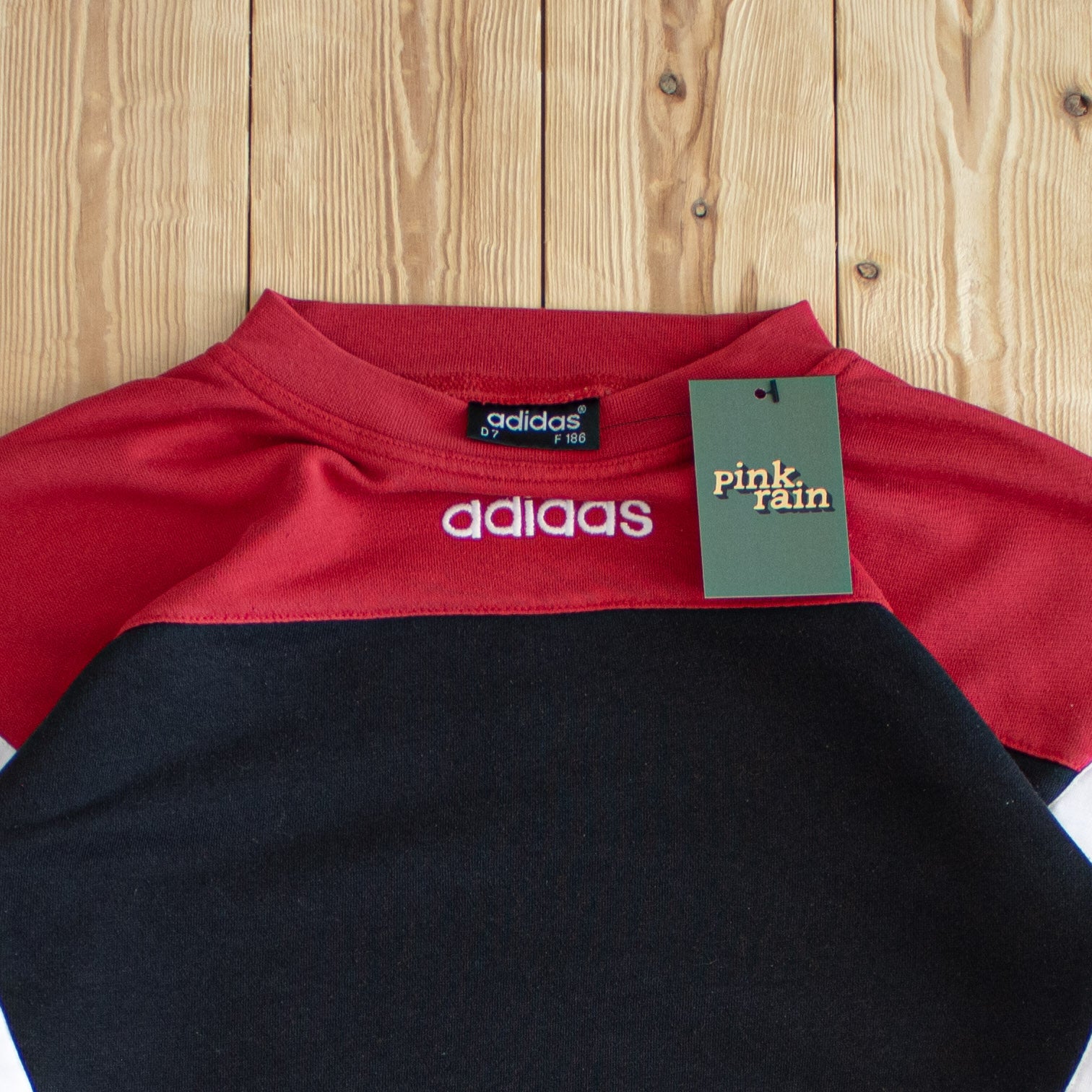 (L/XL) Adidas Vintage Side Stripe Embroidered Sweatshirt Red
