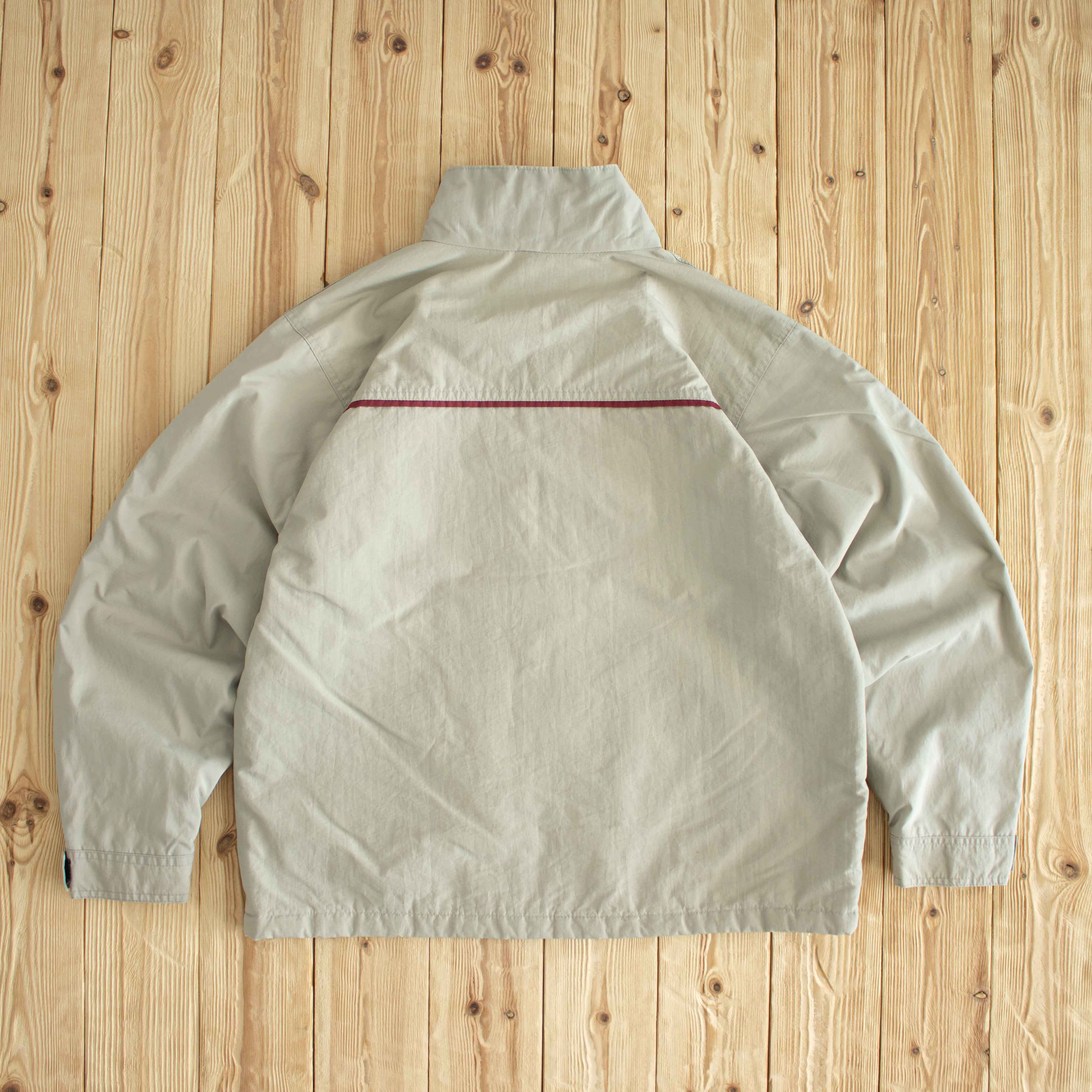 (L) Nike Vintage Essential Embroidered Jacket Beige