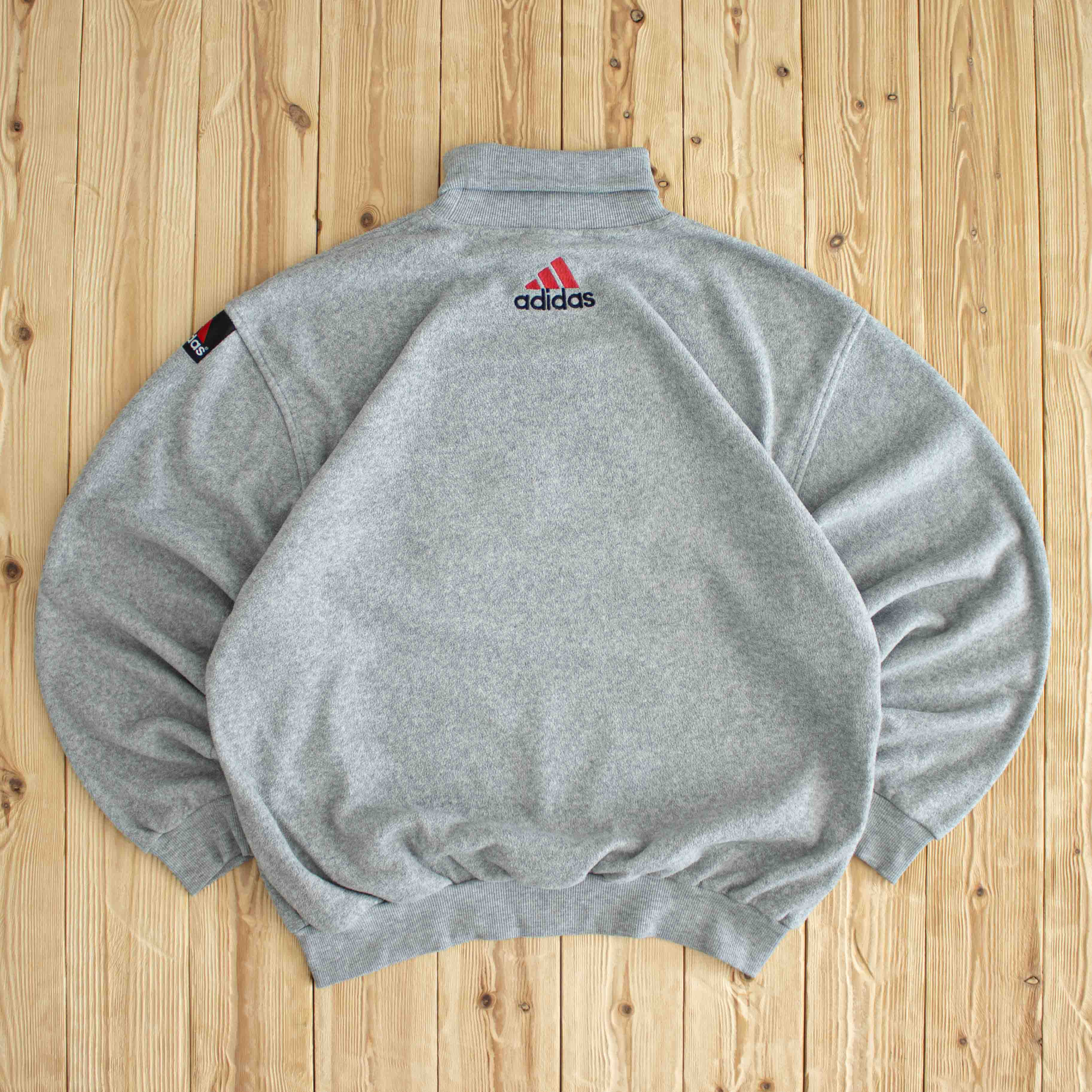 (L) Adidas Nebraska Huskers Vintage Embroidered Fleece Sweatshirt Gray