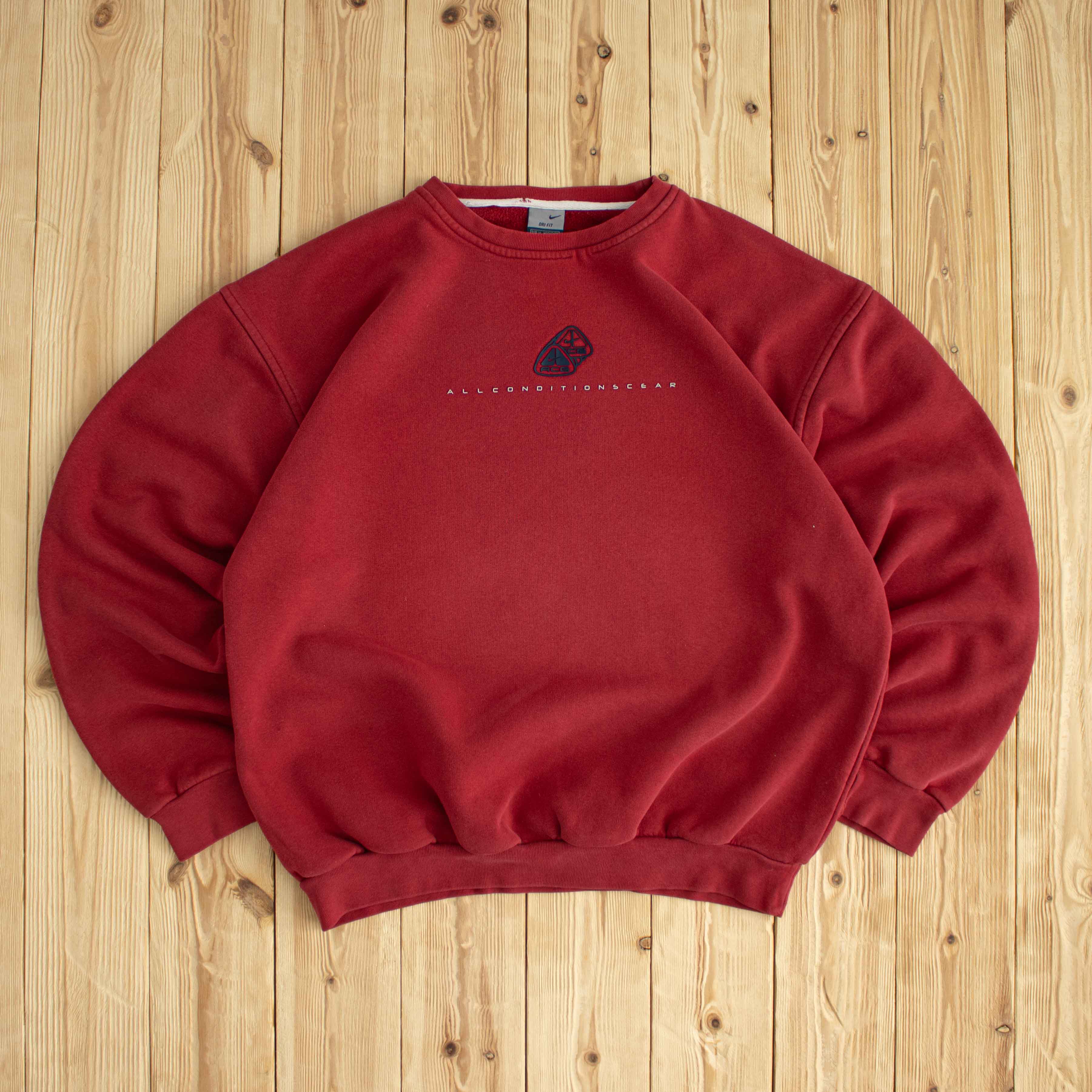 (L) Nike ACG Vintage Sweatshirt Red