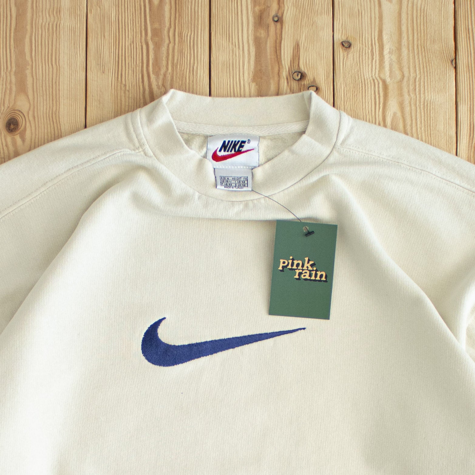 (S/M) Nike Swoosh Vintage Embroidered Sweatshirt Beige