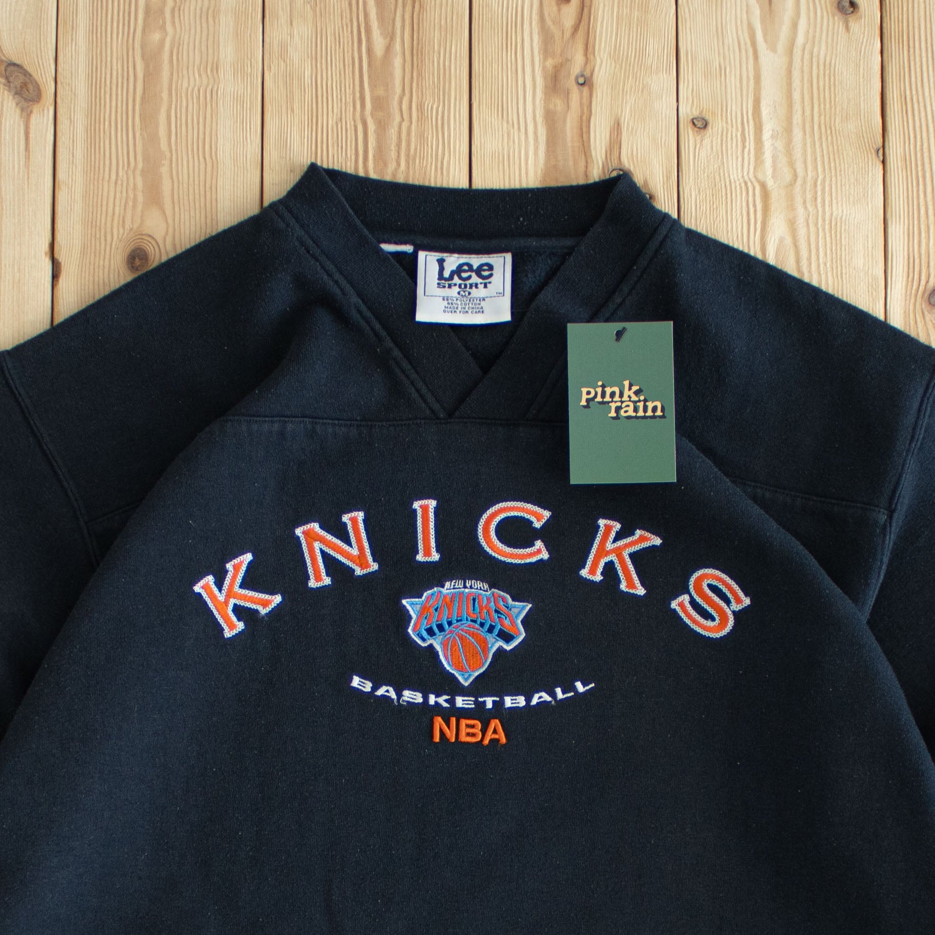 (M/L) Lee New York Knicks Vintage Embroidered Sweatshirt Black