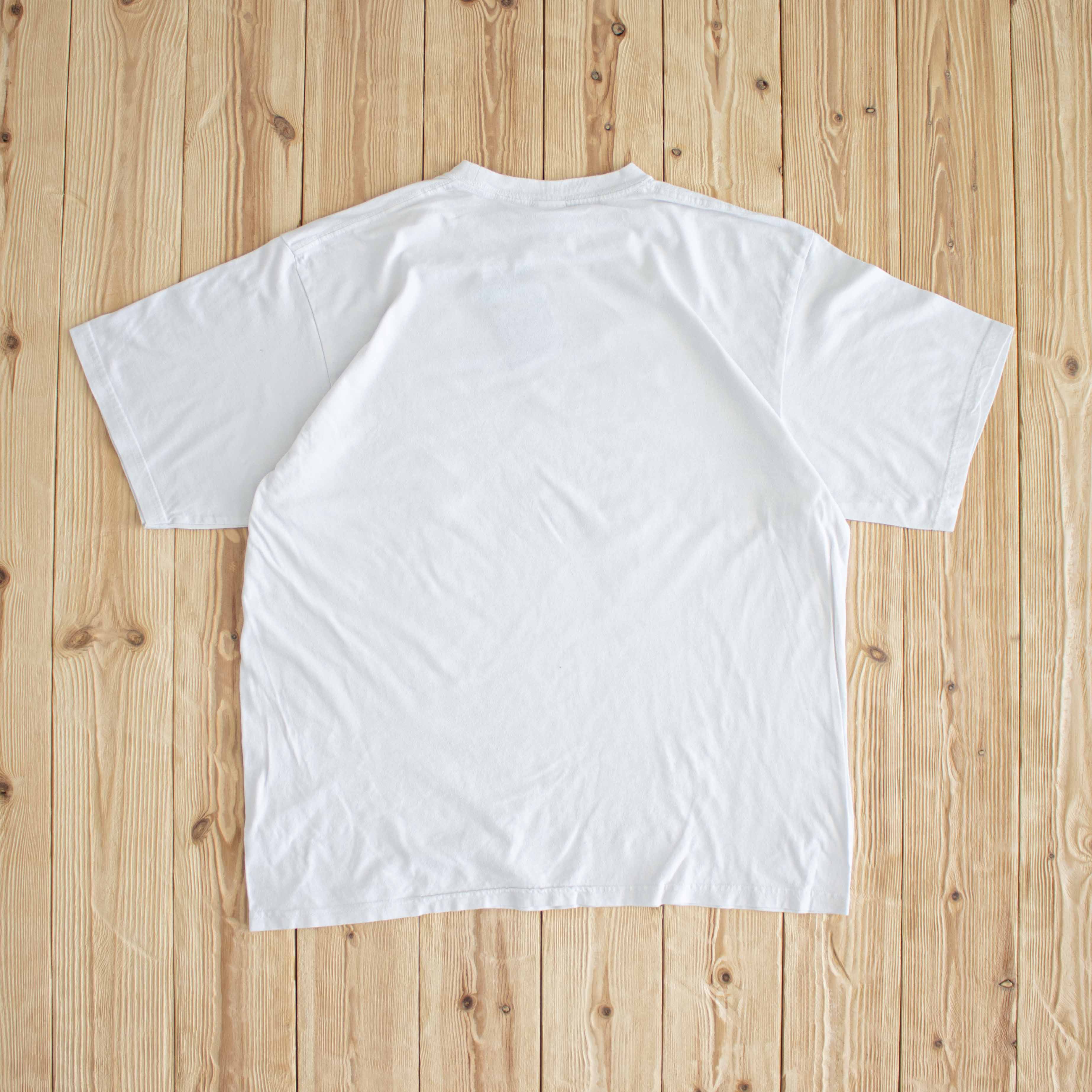 (M/L) 2003 National Geographic Vintage T-Shirt White