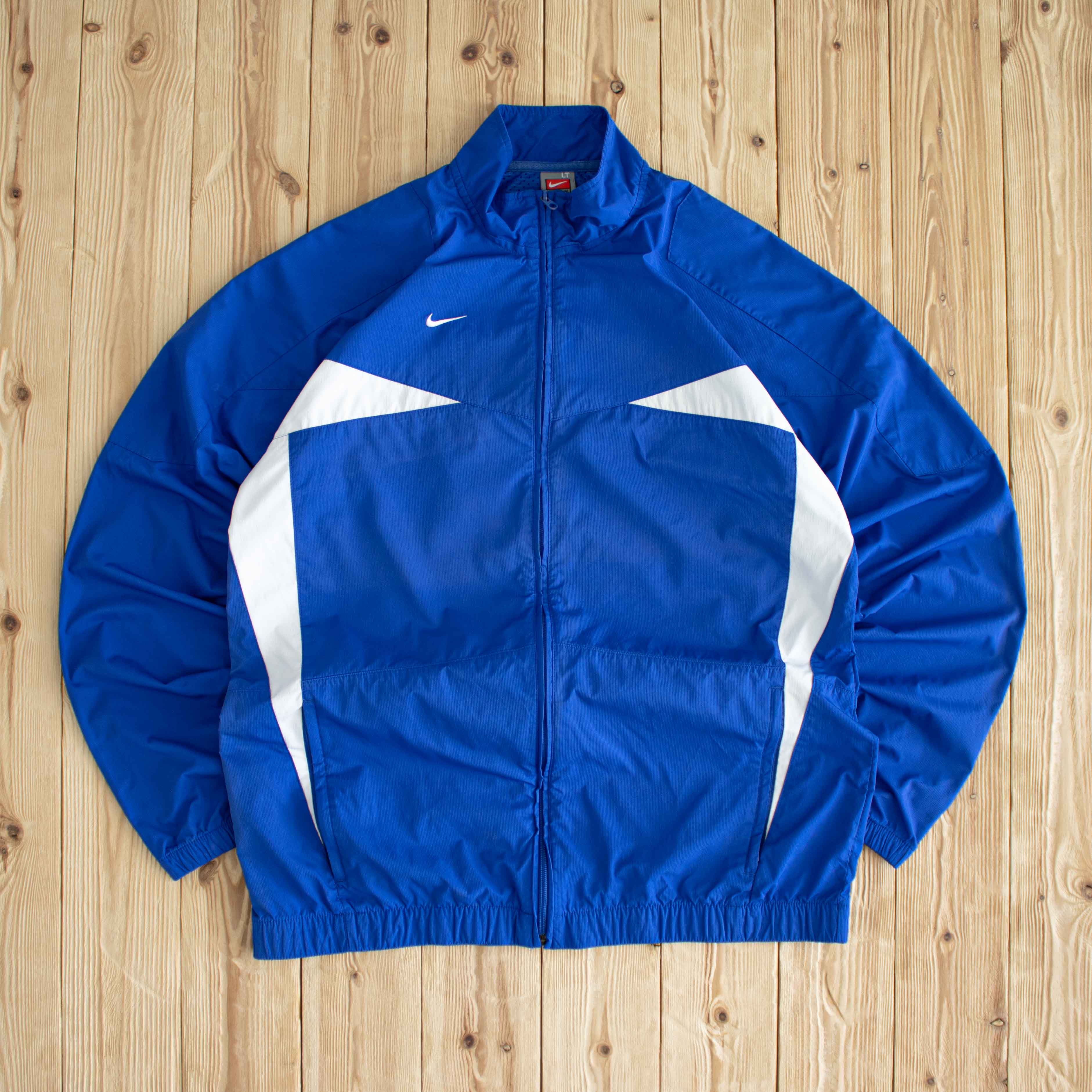 (L) Nike Essential Vintage Embroidered Jacket Blue