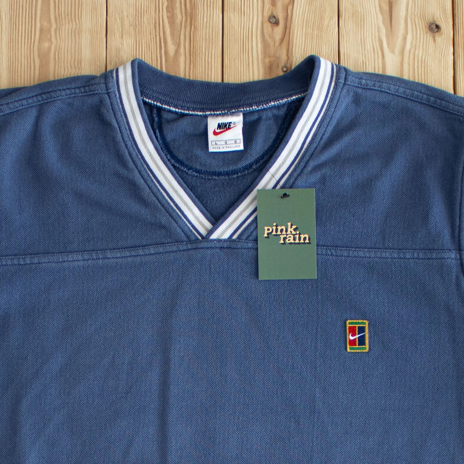 (L) Nike Vintage Essential Embroidered Vest Blue