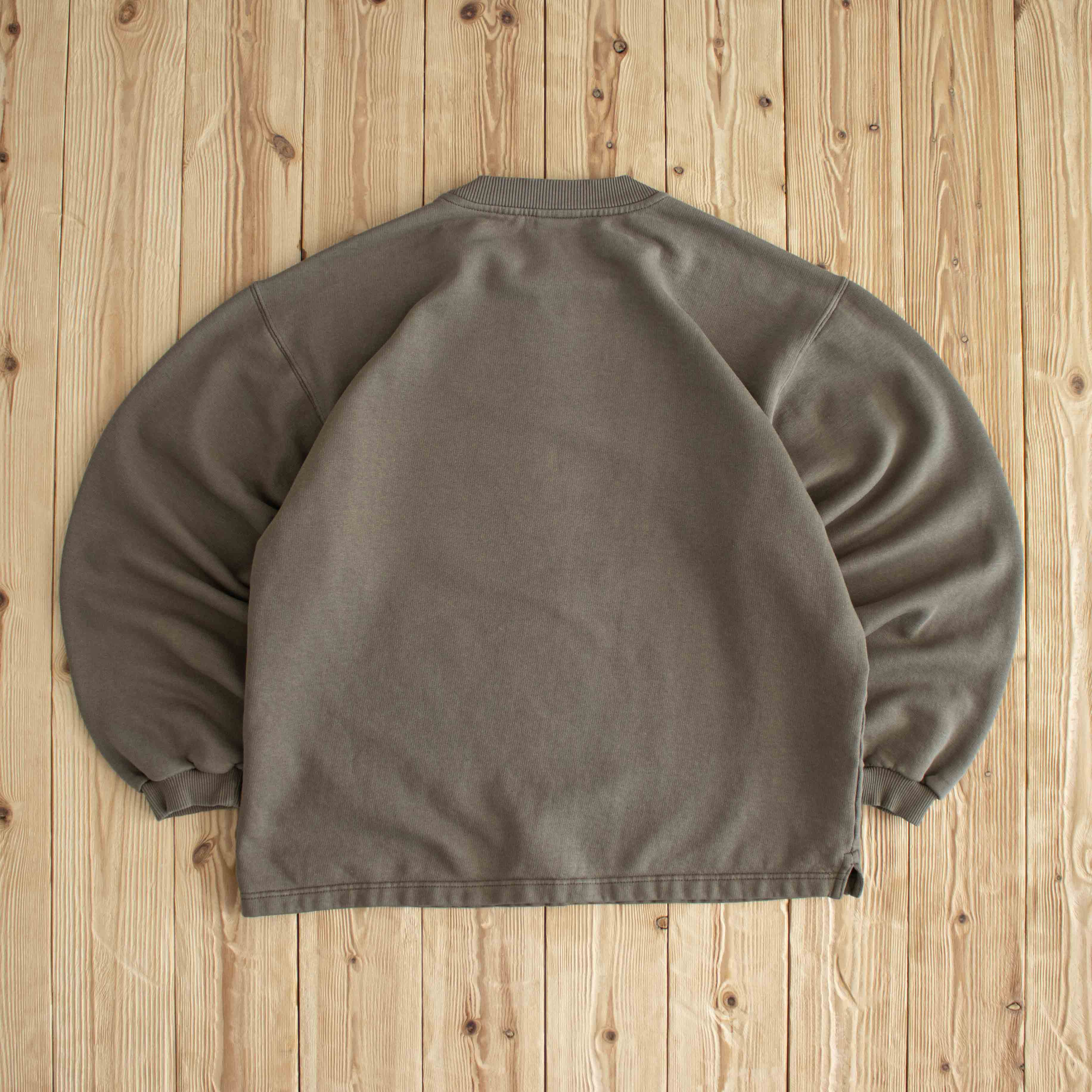 (M) Nike Swoosh Vintage Embroidered Sweatshirt Brown