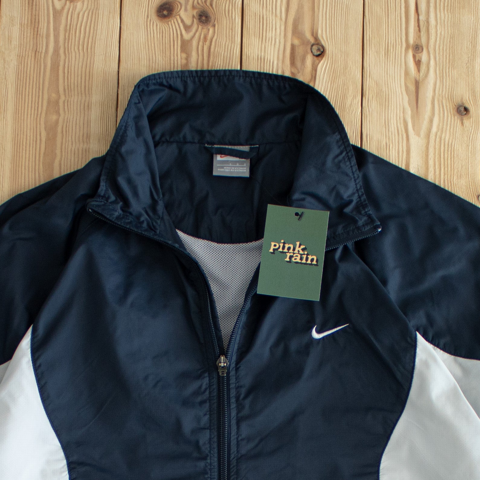(M) Nike Vintage Essential Embroidered Light Jacket Blue