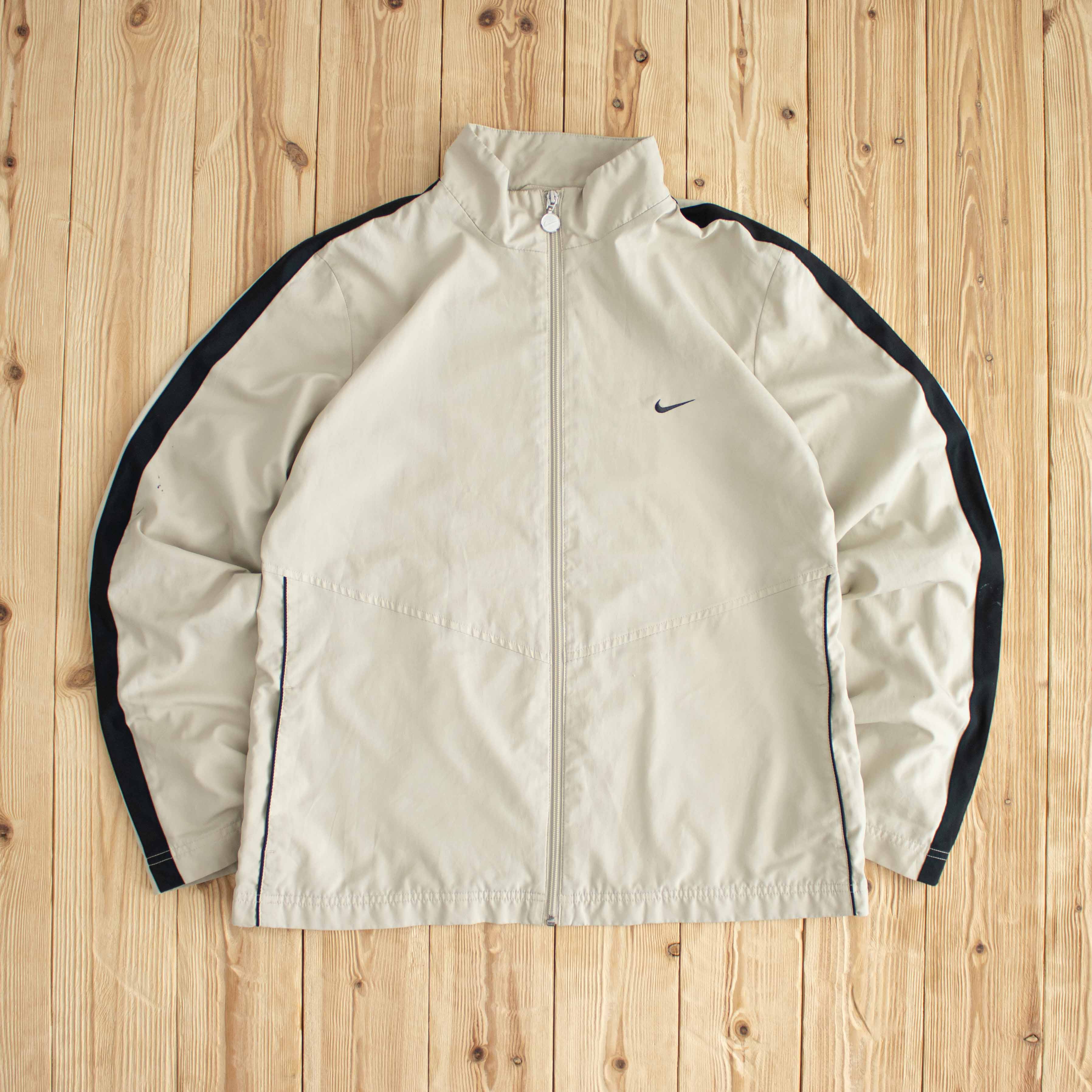 (S/M) Nike Vintage Essential Embroidered Jacket Beige