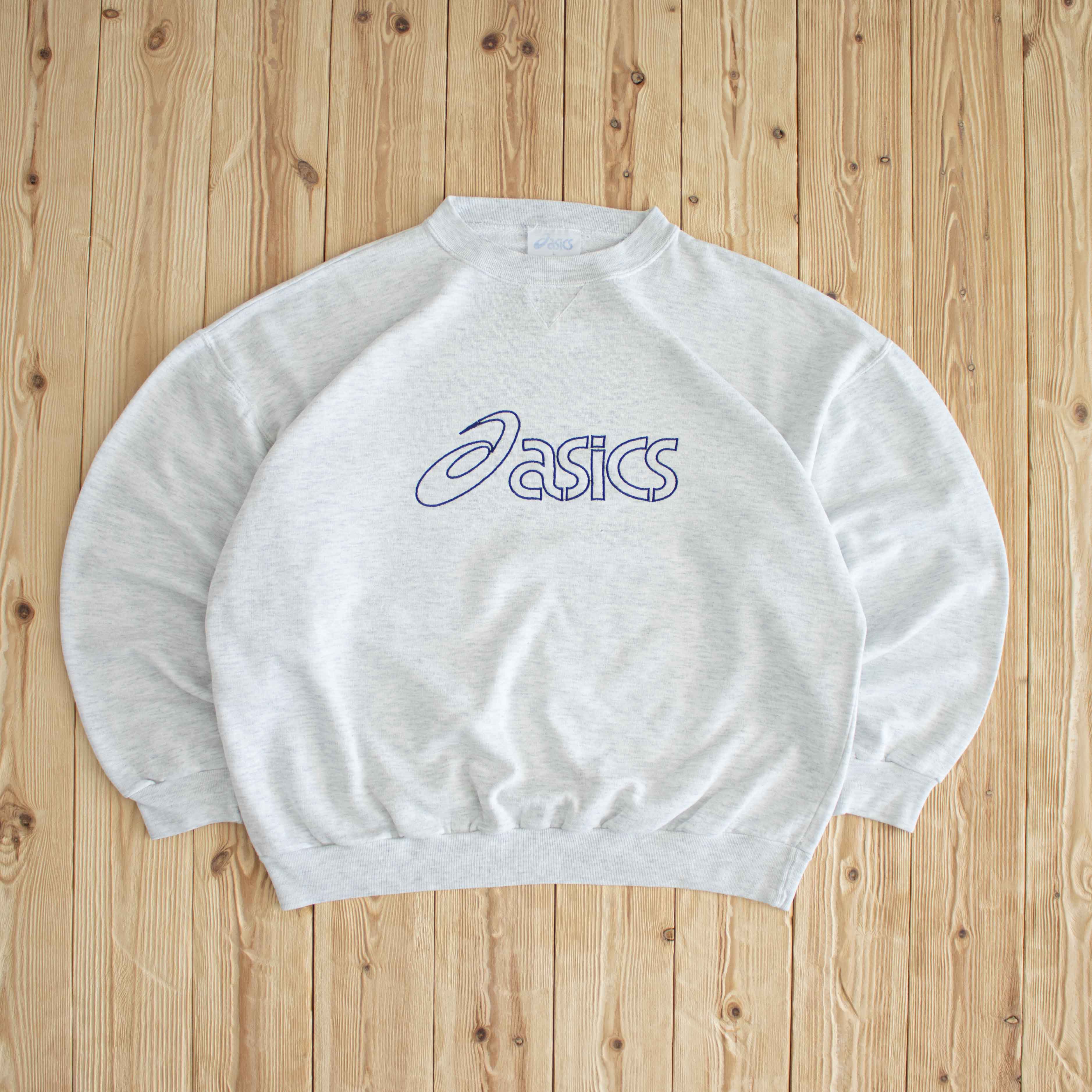 (M) Asics Spell Out Vintage Embroidered Sweatshirt White