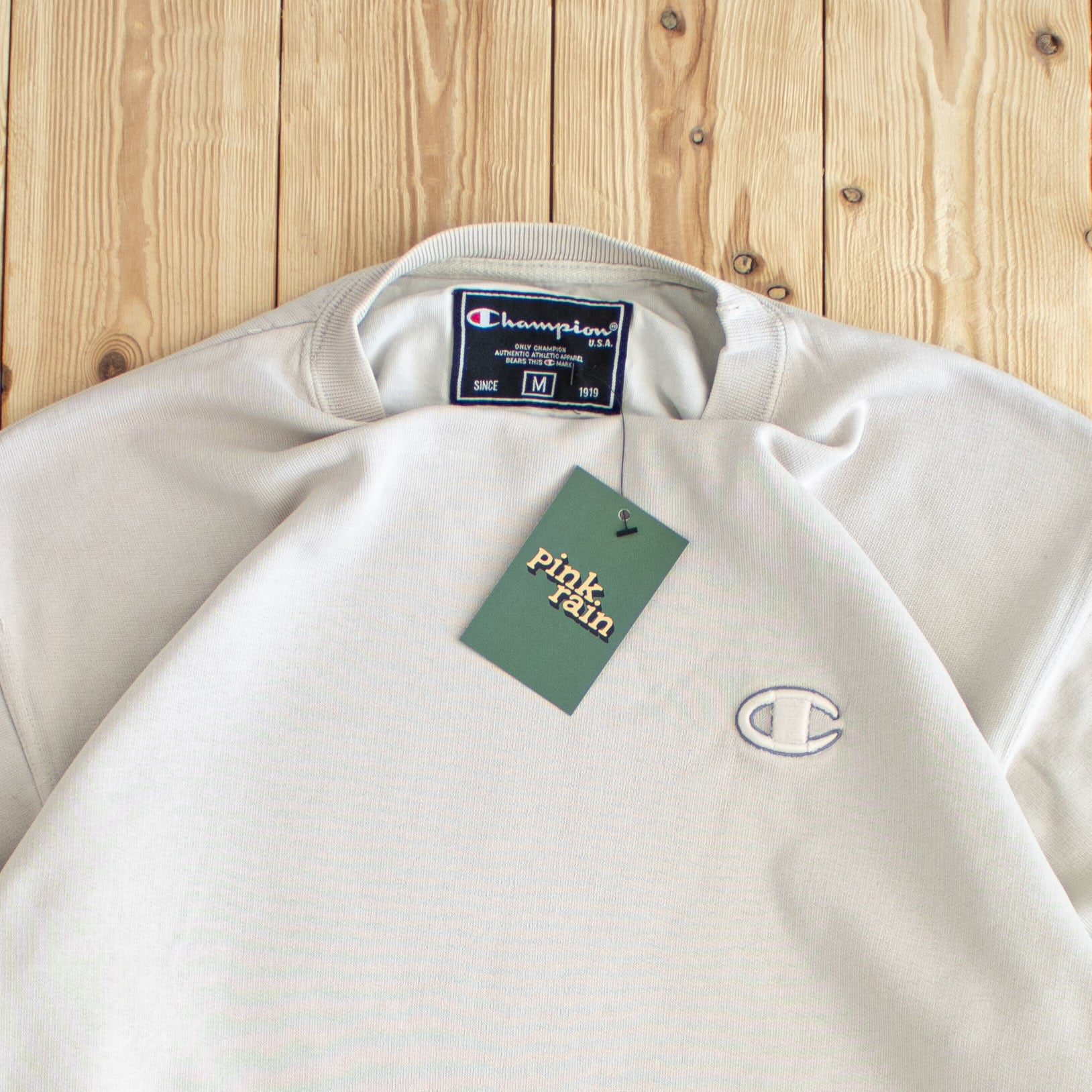(M) Champion USA Vintage Embroidered Sweatshirt Beige