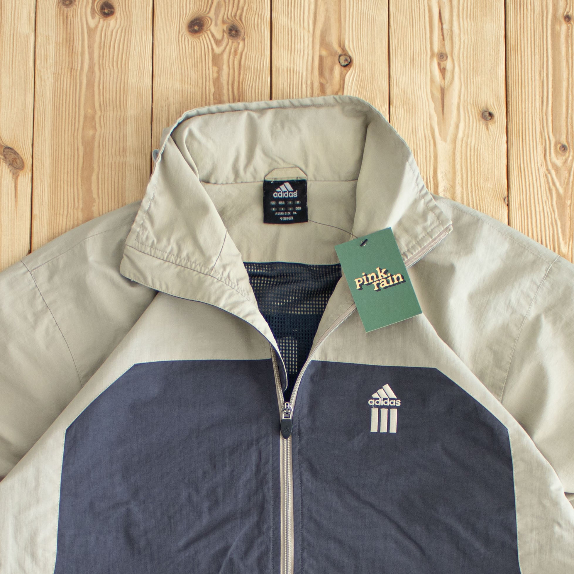 (XL) Adidas Vintage Embroidered Jacket Beige