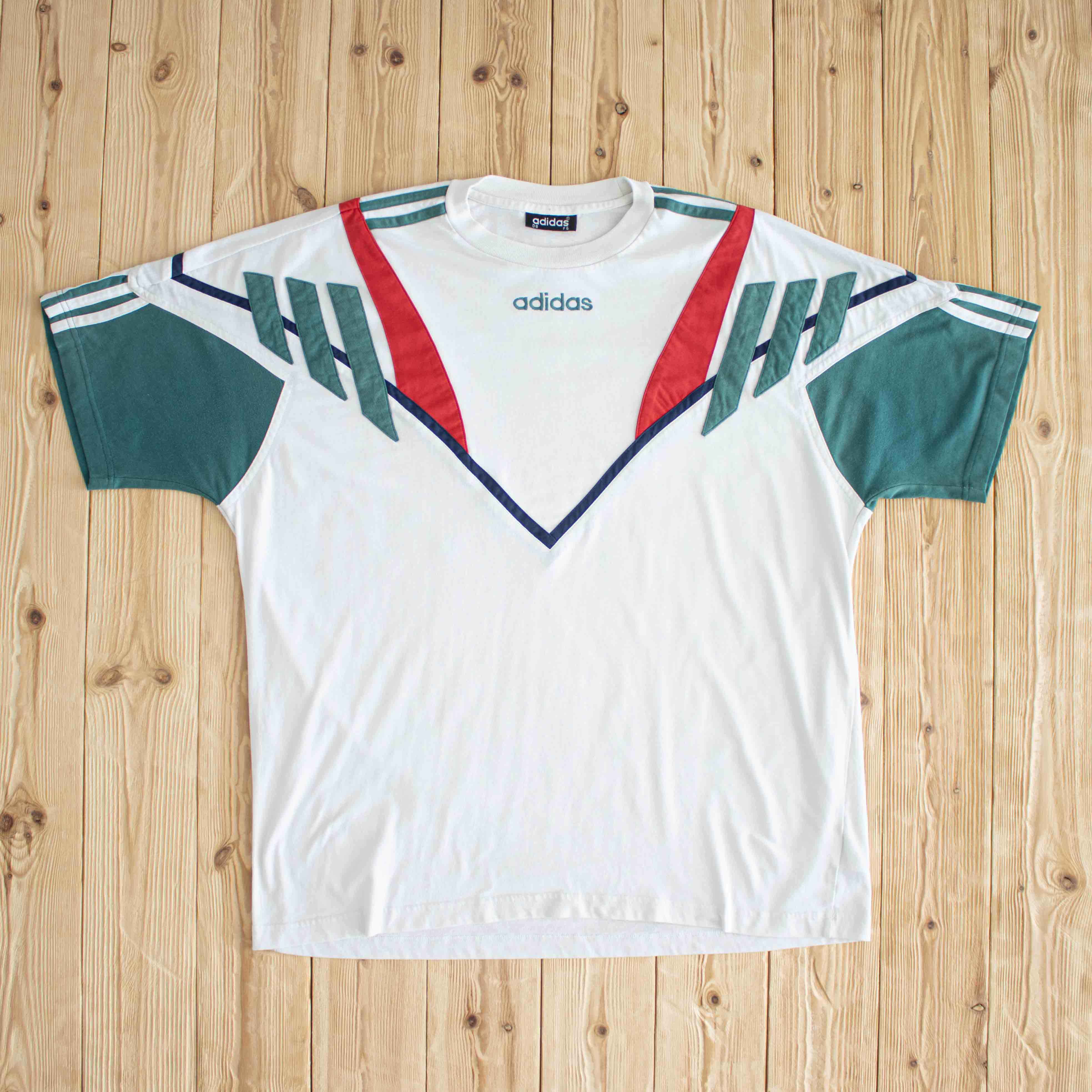 (L/XL) Adidas Vintage Side Stripe Embroidered T-Shirt White