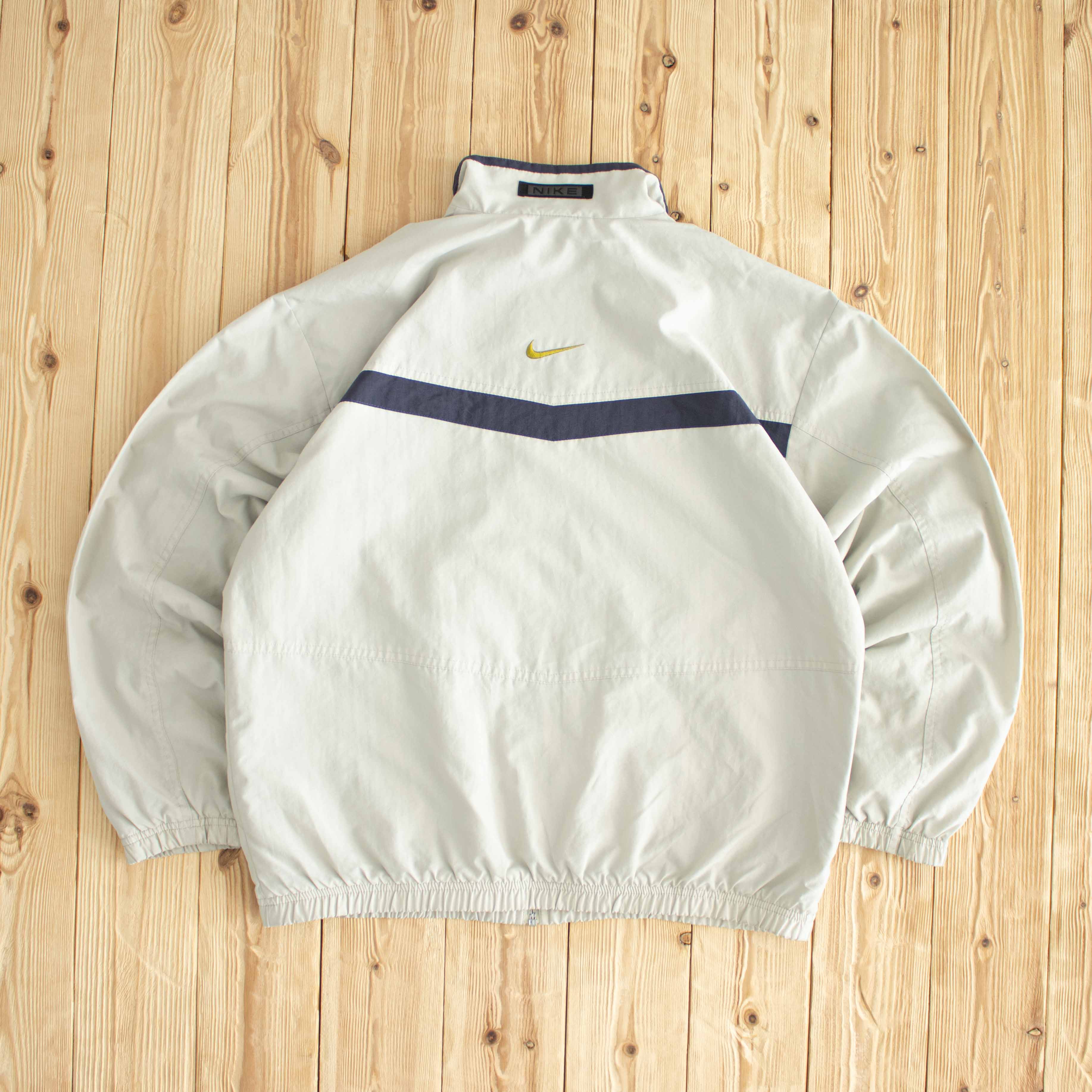 (M) Nike Swoosh Vintage Embroidered Jacket Beige