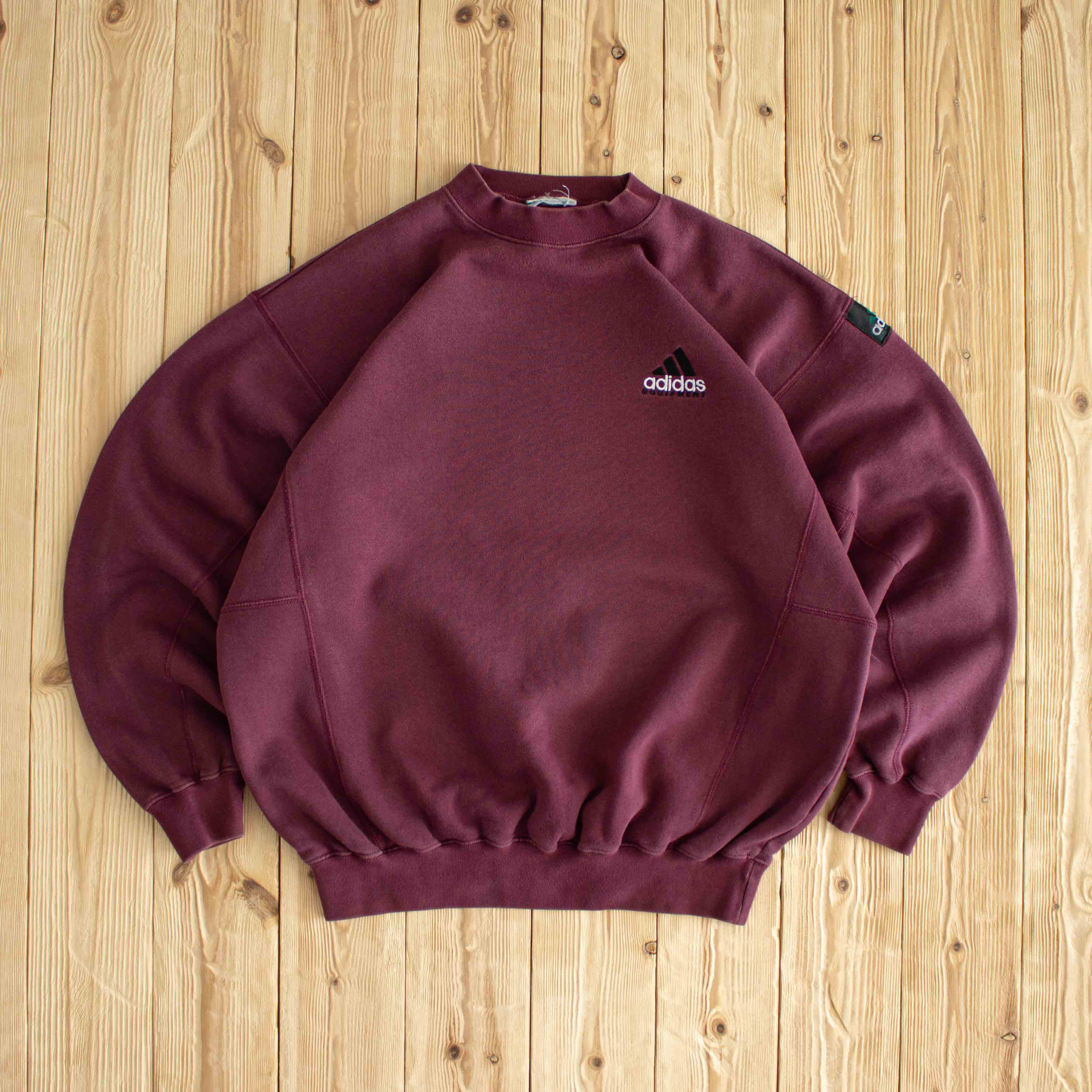 (M/L) Adidas Equipment Vintage Essential Embroidered Sweatshirt Burgundy