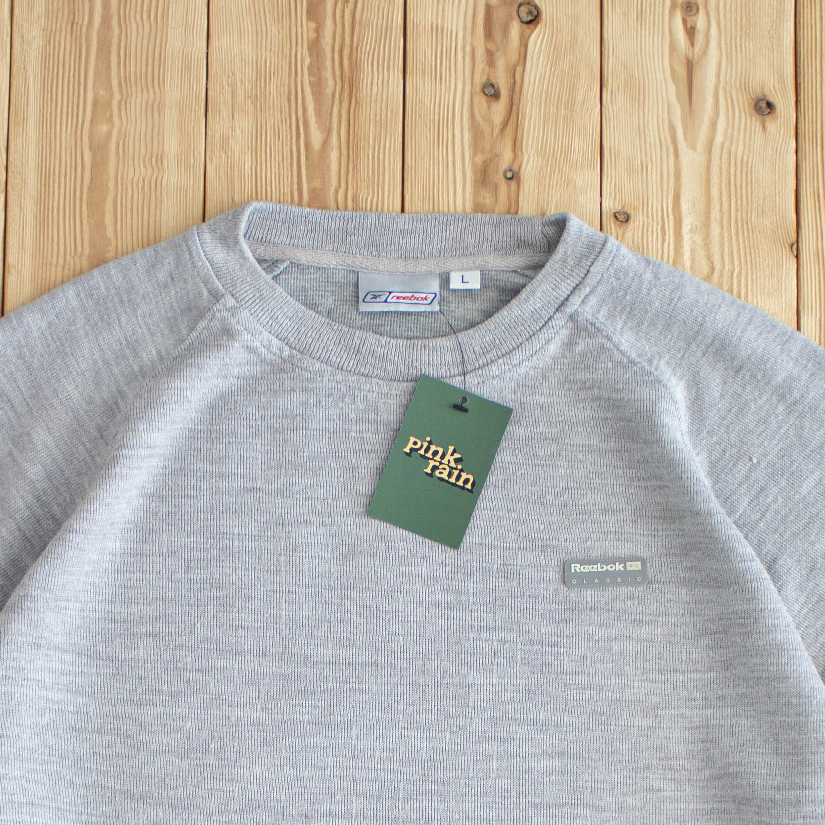 (L) Reebok Classic Vintage Embroidered Sweatshirt Gray