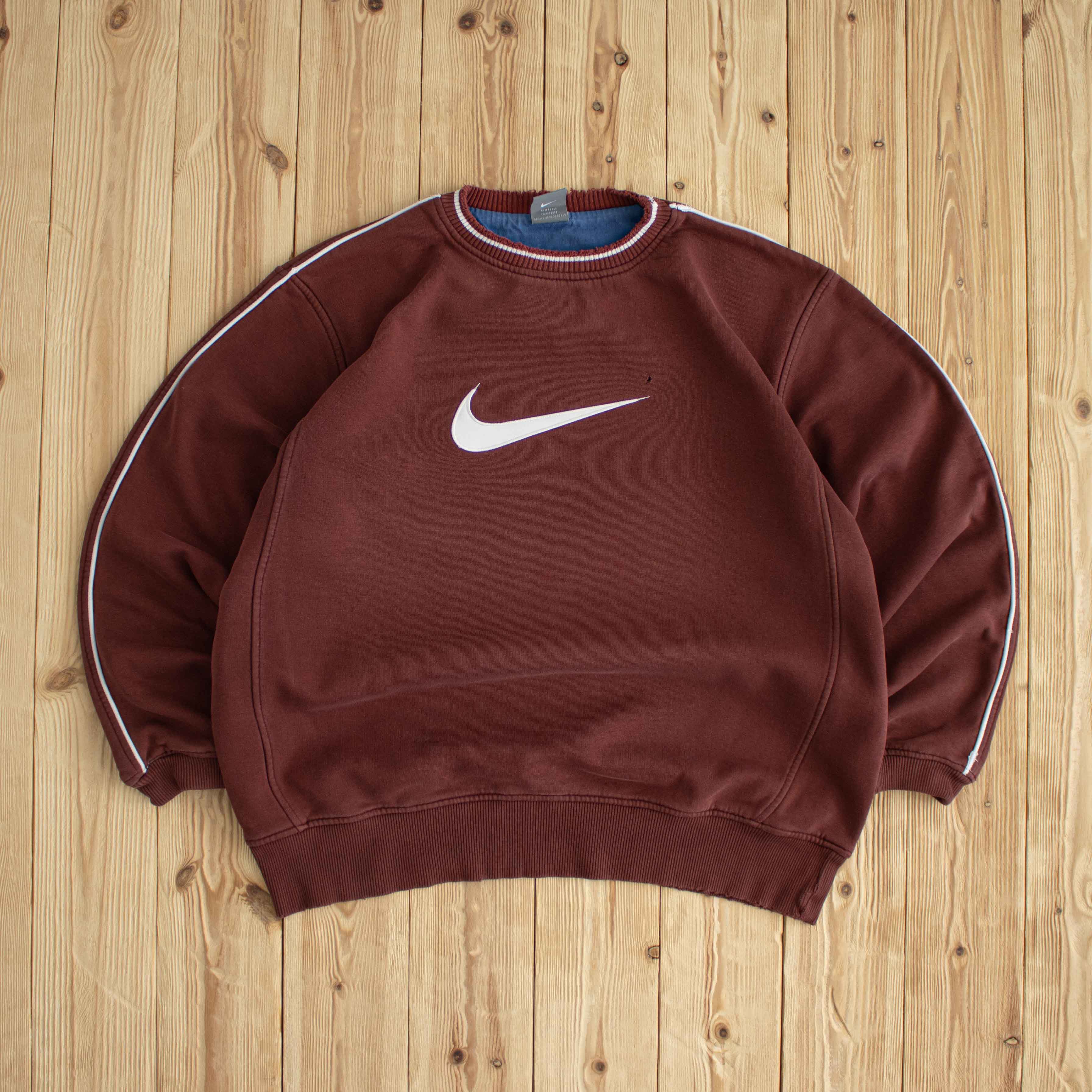 (L) Nike Swoosh Vintage Embroidered Sweatshirt Brown