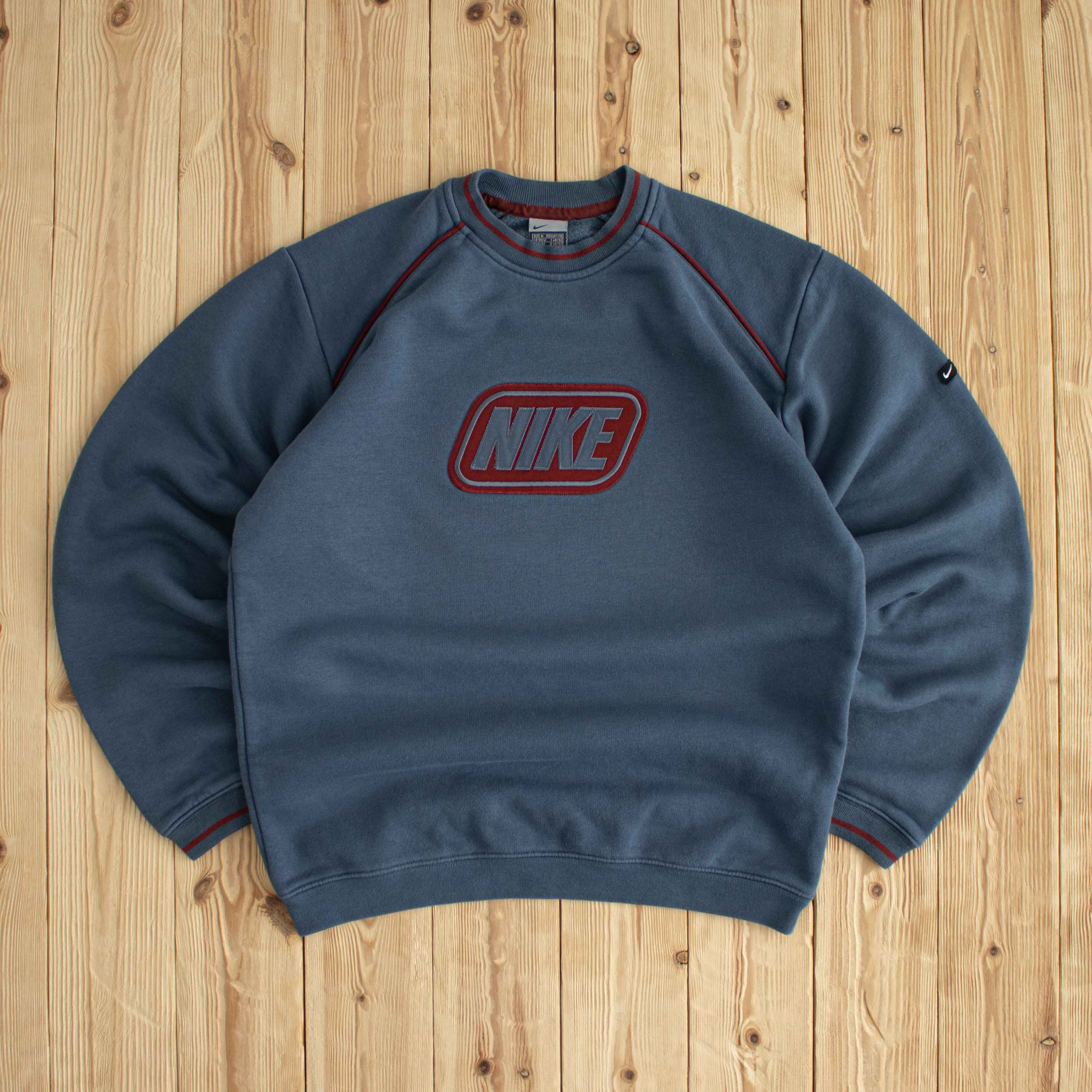 (M) Nike Spell Out Vintage Embroidered Sweatshirt Blue