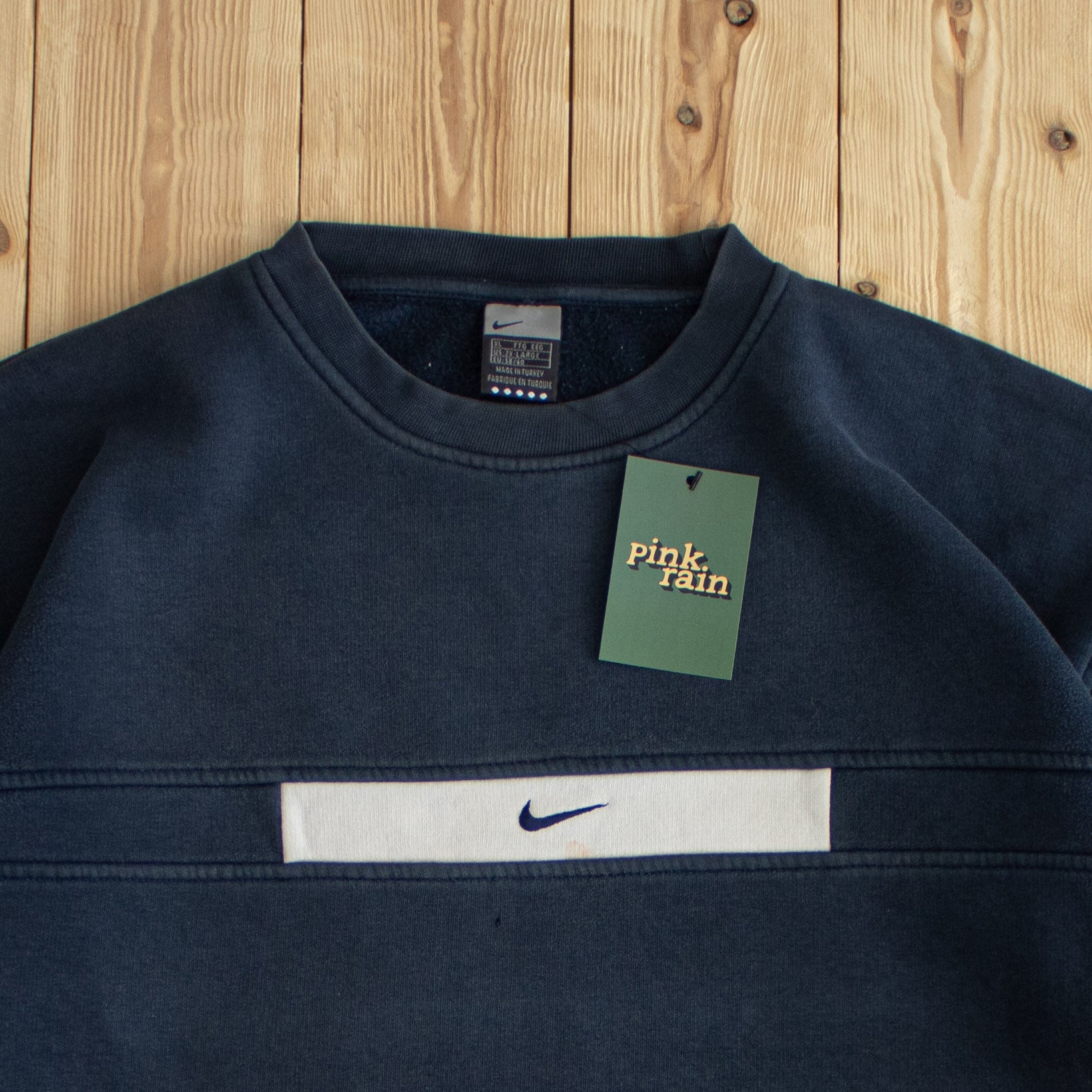(L) Nike Center Swoosh Vintage Embroidered Sweatshirt Blue