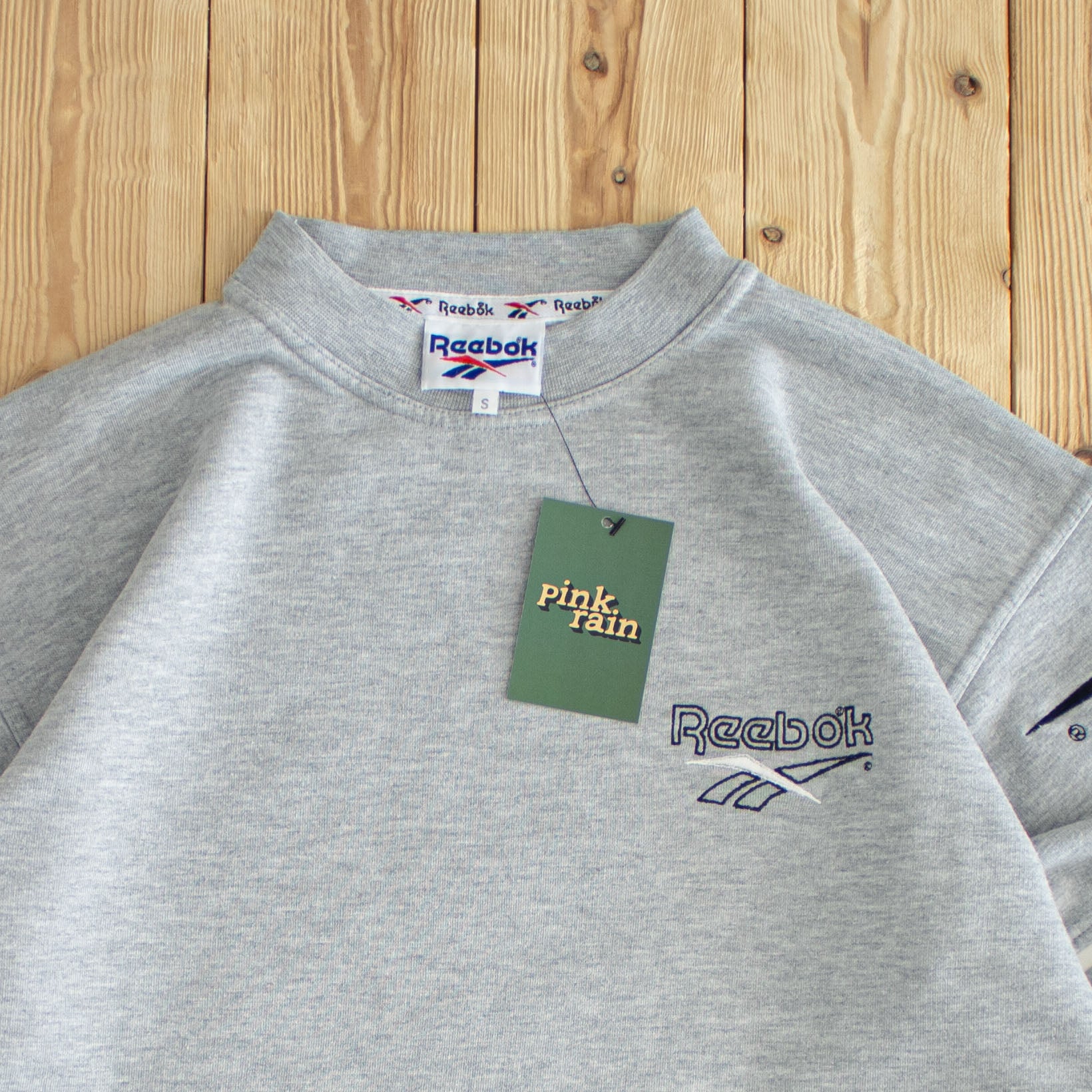 (M) Reebok Vintage Embroidered Sweatshirt Gray
