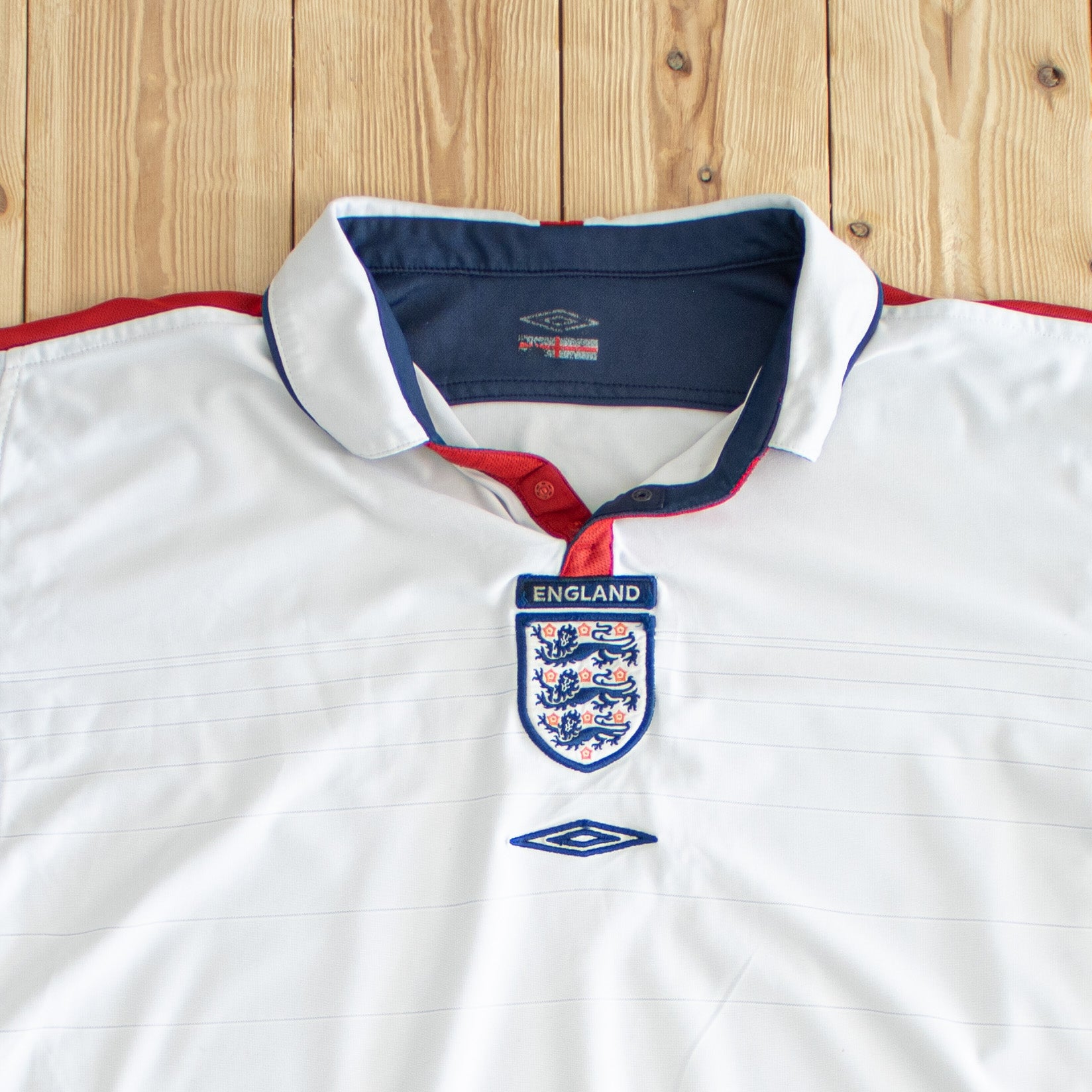 (M/L) Umbro England Vintage Embroidered Jersey White