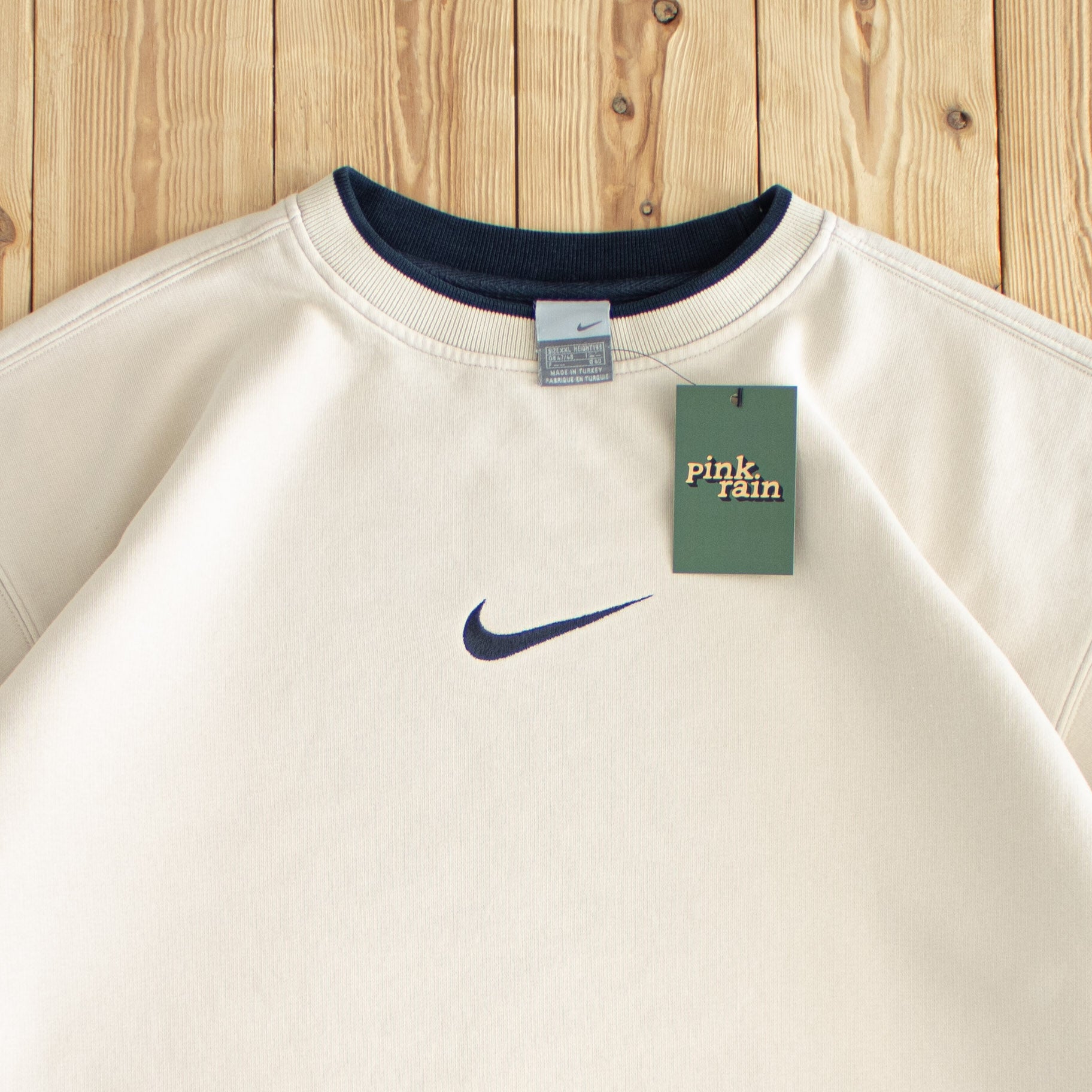 (XL) Nike Swoosh Vintage Embroidered Sweatshirt Beige