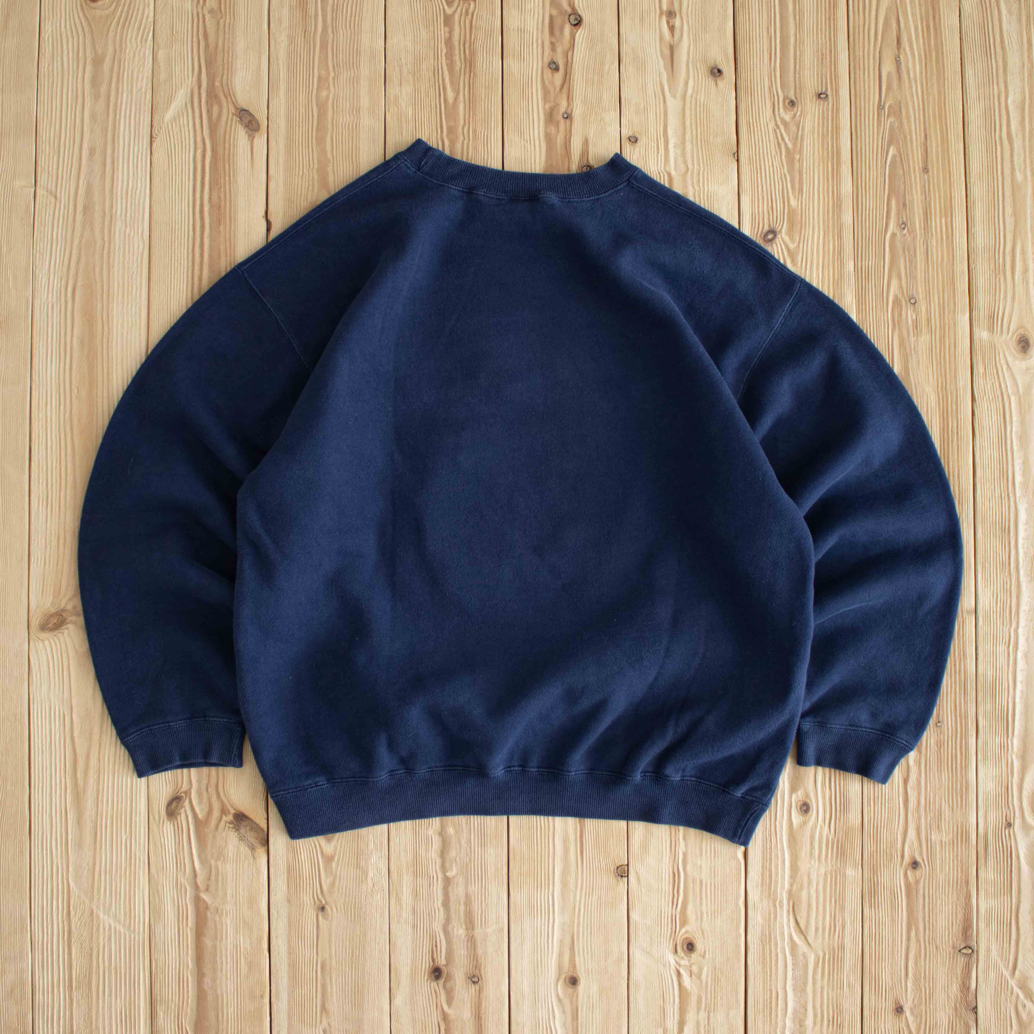 (M) Looney Tunes Royal Golf Classic Vintage Embroidered Sweatshirt Blue