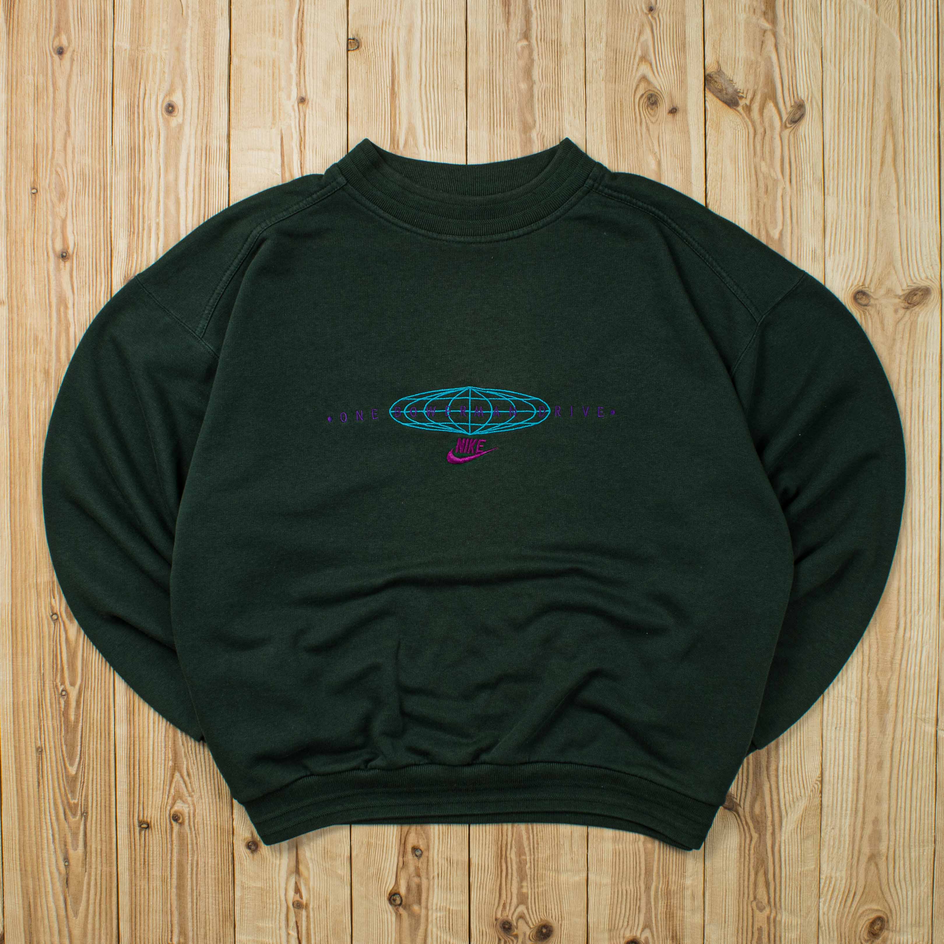 (L) Vintage Nike One Bowerman Drive Embroidered Sweatshirt