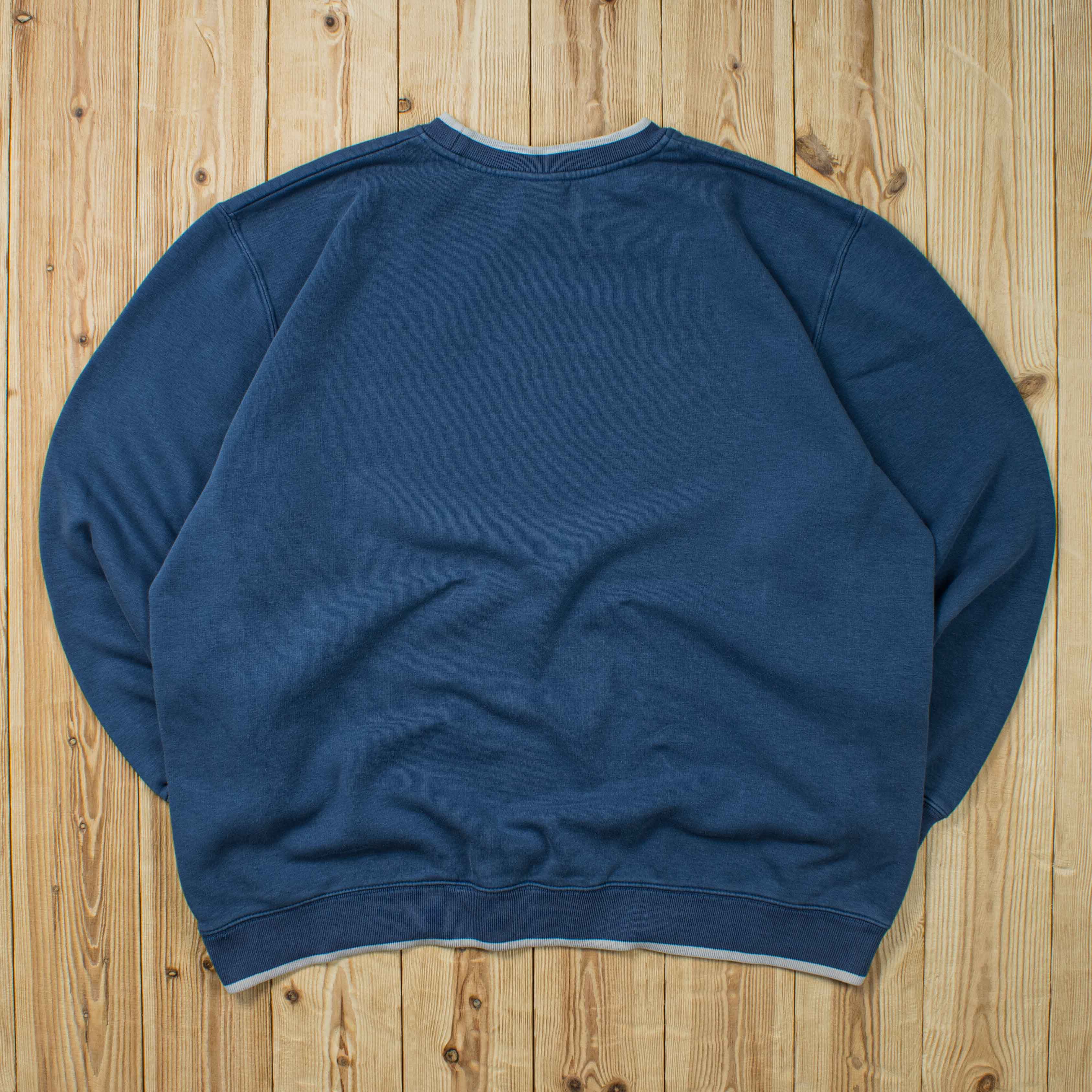 (XL) Vintage Nike Swoosh Embroidered Sweatshirt