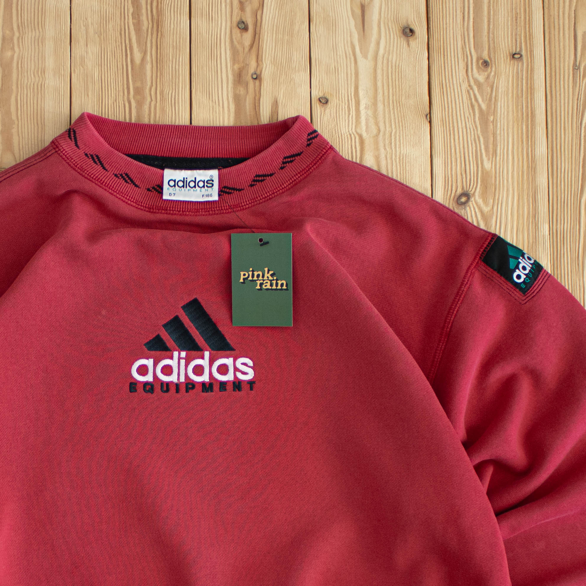 (M) Adidas Equipment Vintage Embroidered Sweatshirt Red
