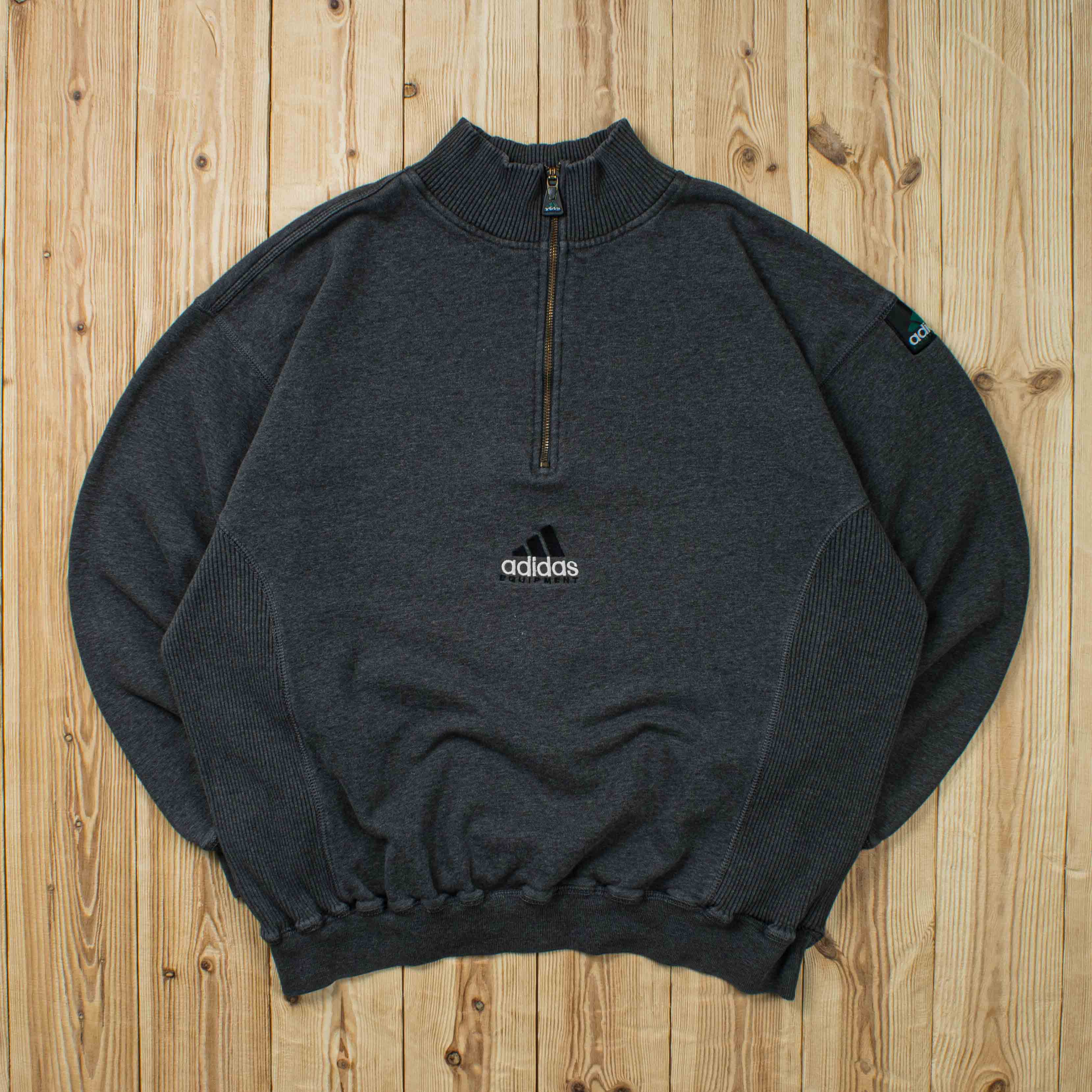 (L) Vintage Adidas Equipment Embroidered Quarter-Zip Sweatshirt