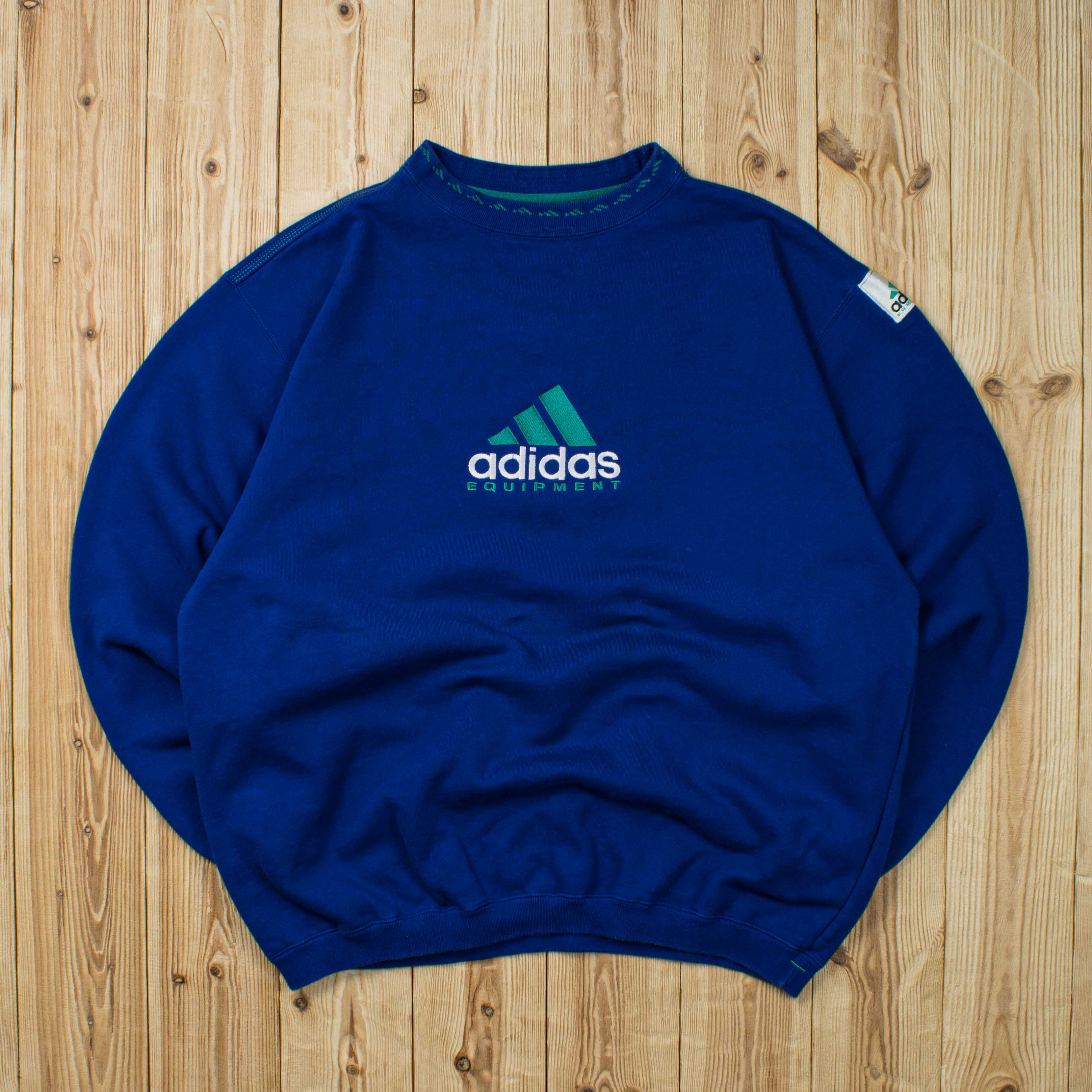(L) Vintage Adidas Equipment Embroidered Sweatshirt