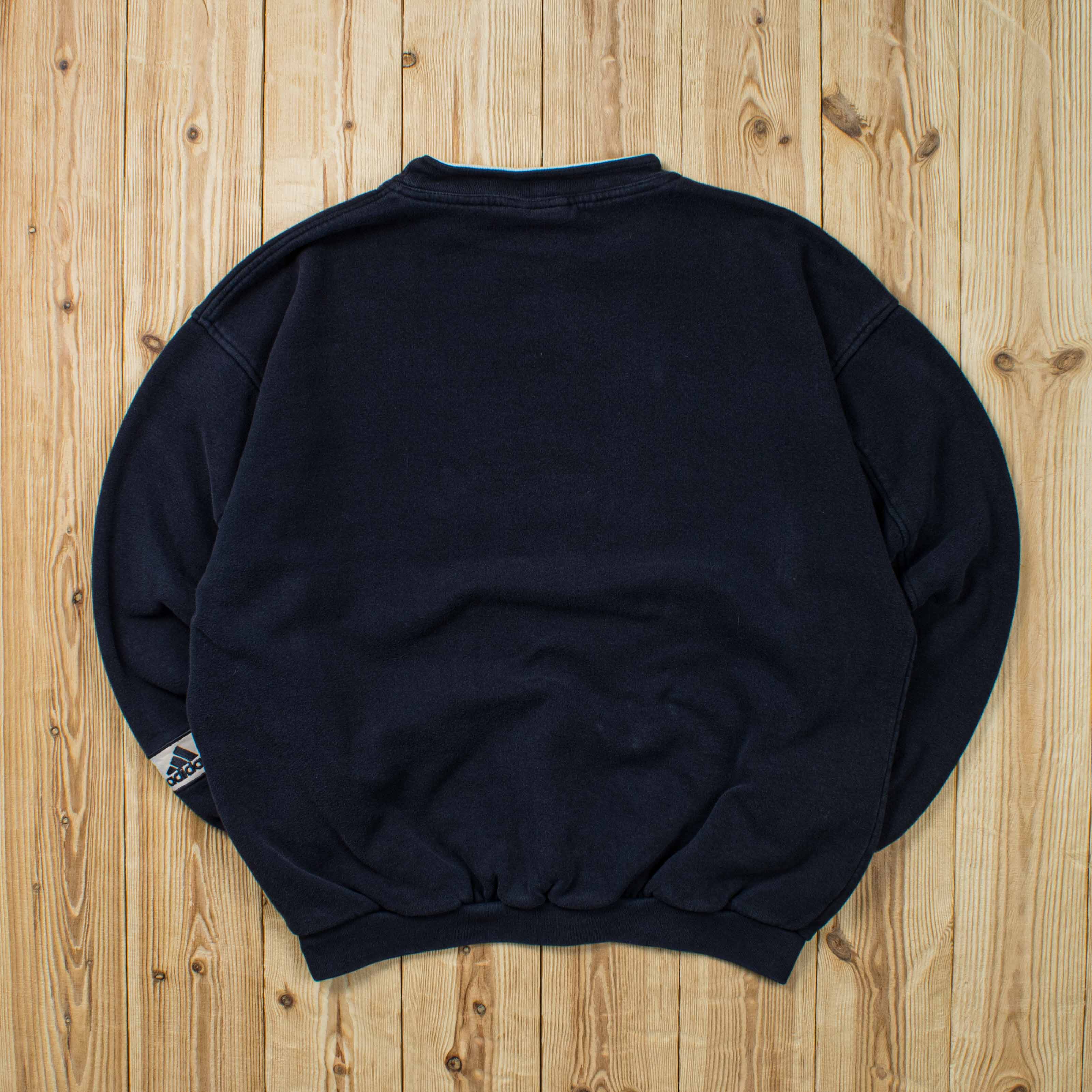 (M) Vintage Adidas Embroidered Sweatshirt