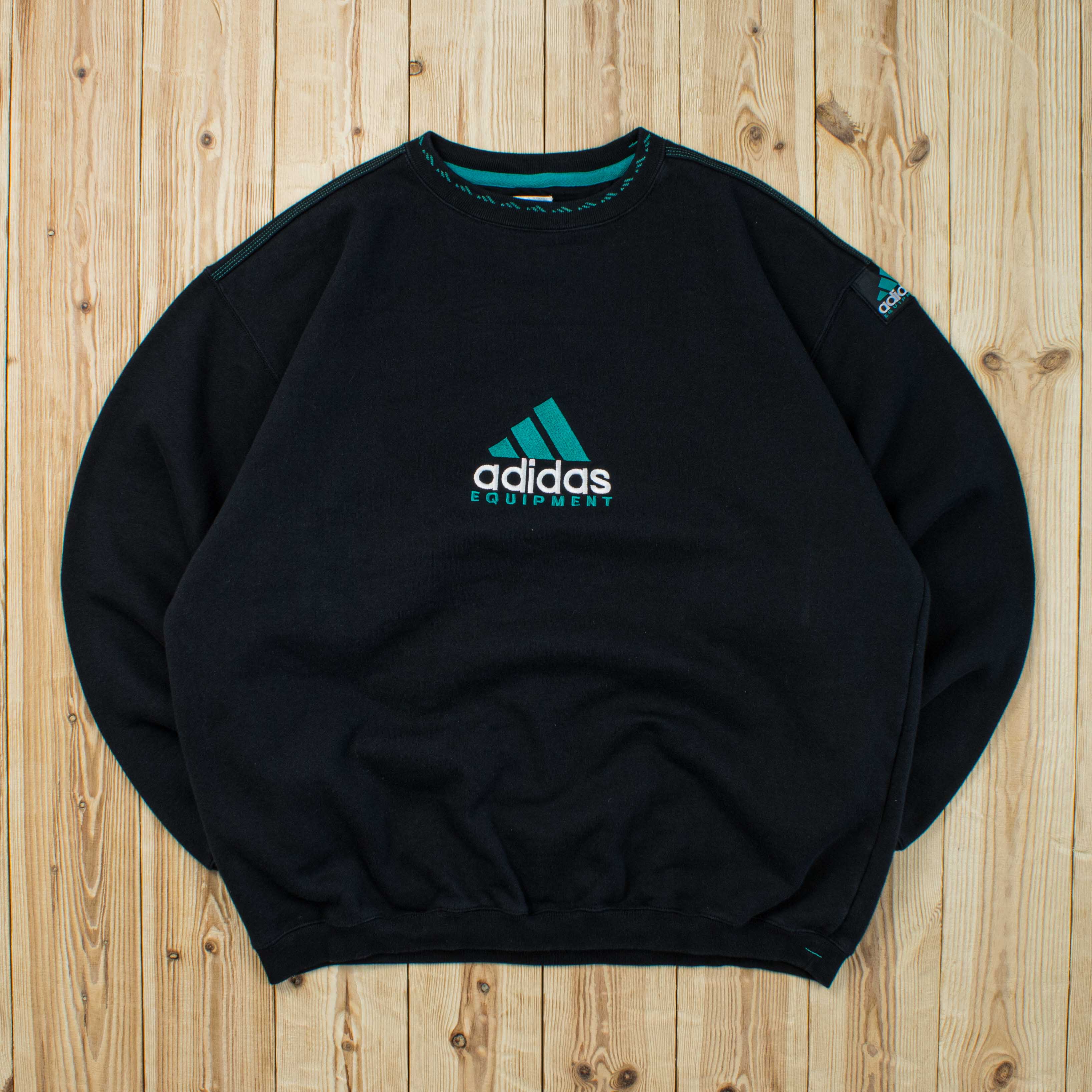 (L) Vintage Adidas Equipment Embroidered Sweatshirt