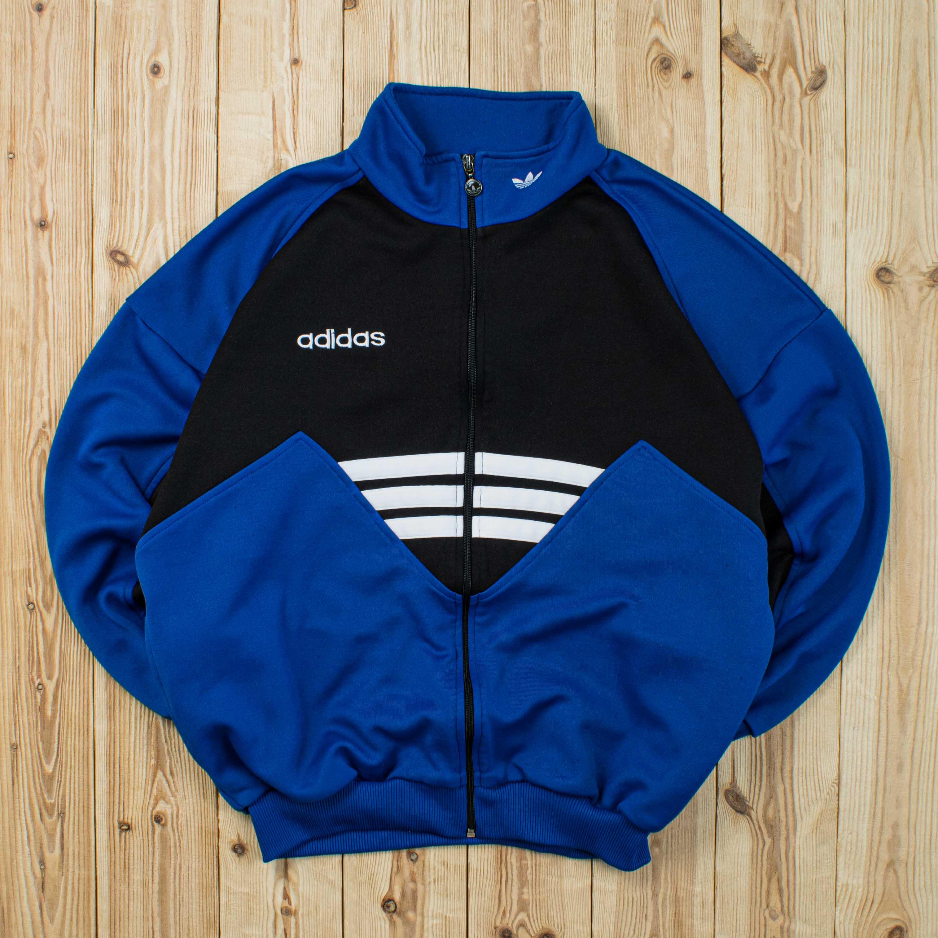(M) Vintage Adidas Essential Embroidered Full-Zip Sweatshirt