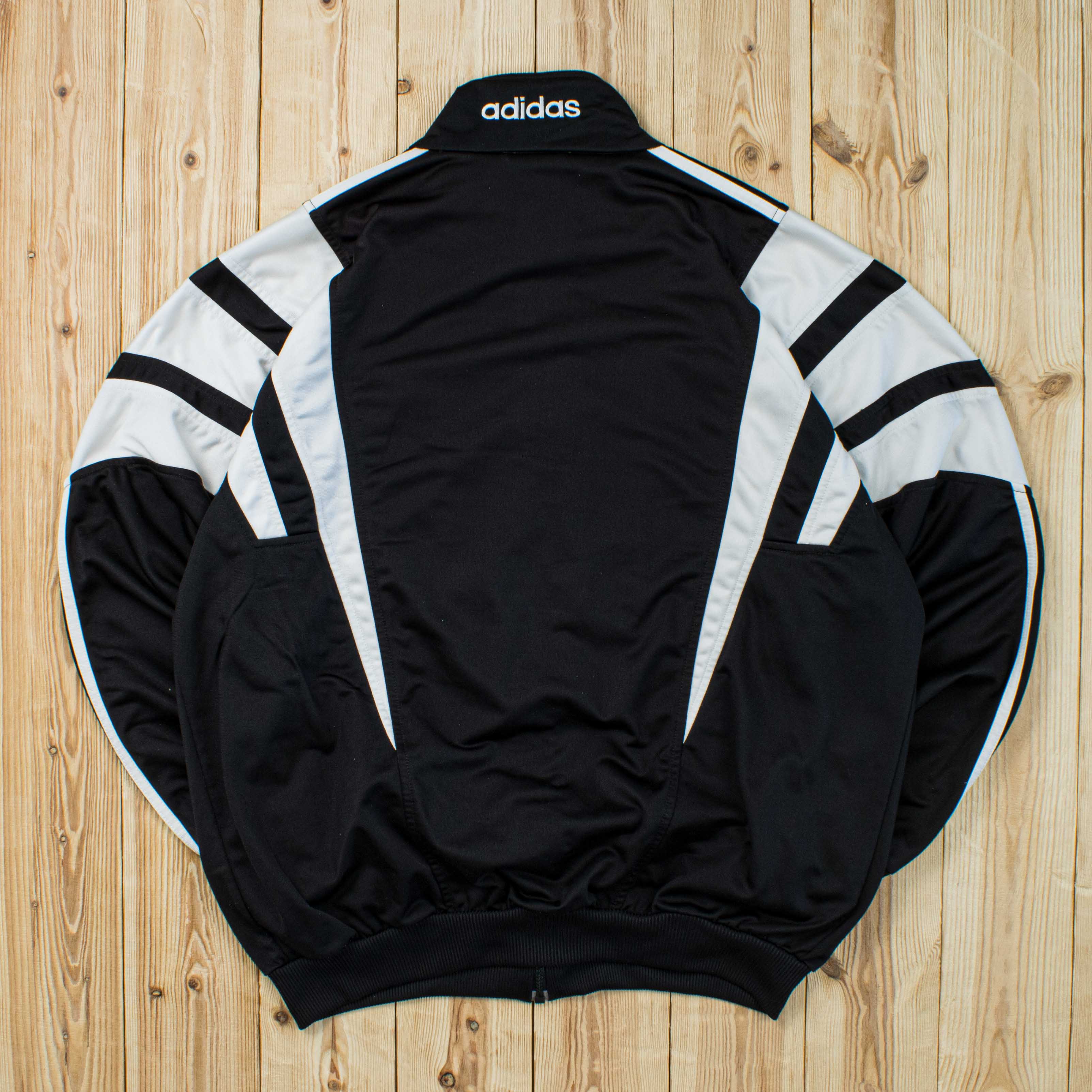 (L) Vintage Adidas Essential Embroidered Full-Zip Sweatshirt
