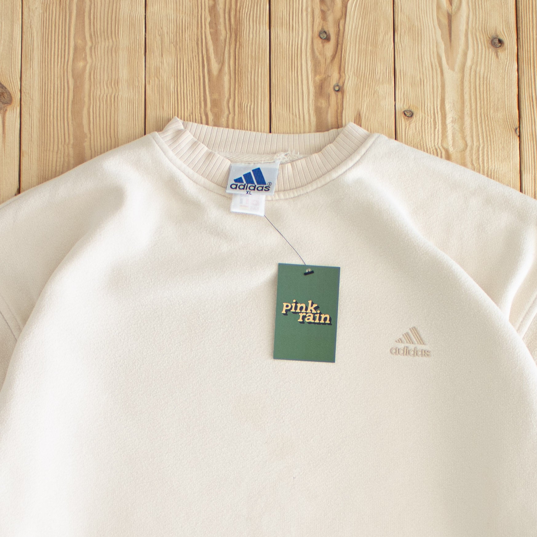 (M/L) Adidas Vintage Essential Embroidered Sweatshirt Beige